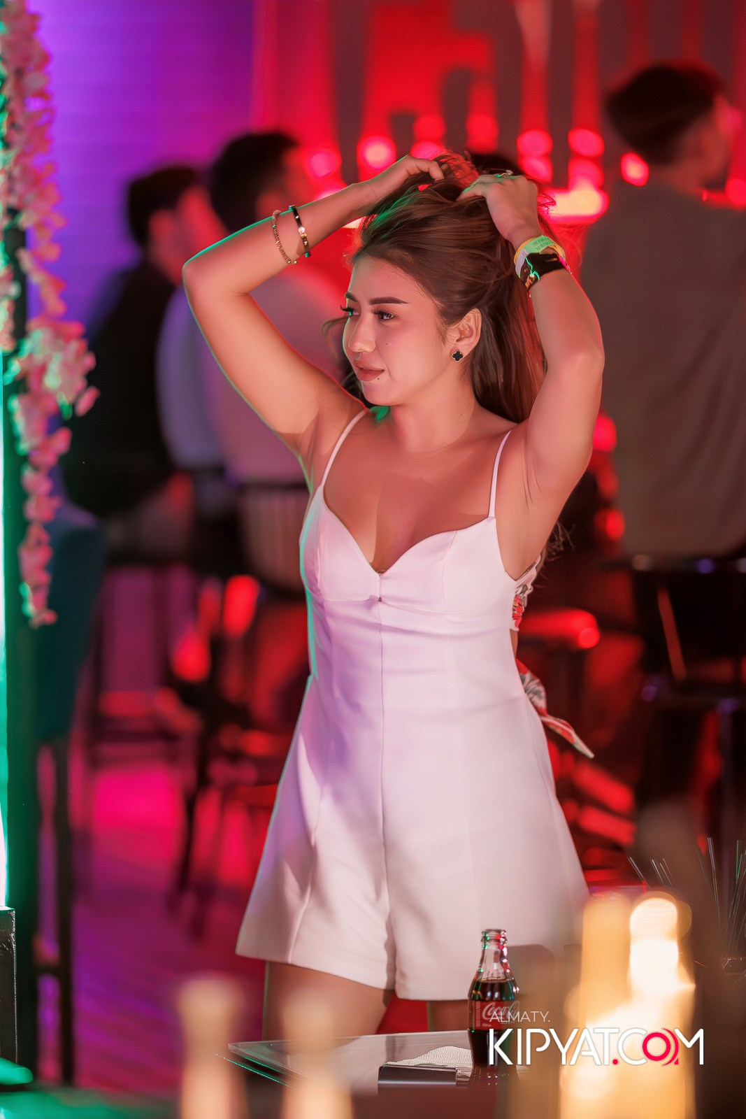 SKY BAR. КИПЯТКОМ АЛМАТЫ!