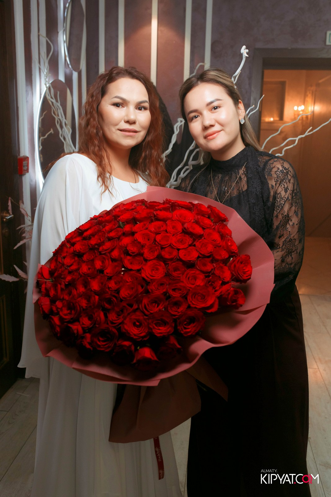 УХО И МЕДВЕДЬ НА КУРМАНГАЗЫ. КИПЯТКОМ АЛМАТЫ! Фотосъемка мероприятий в Алматы