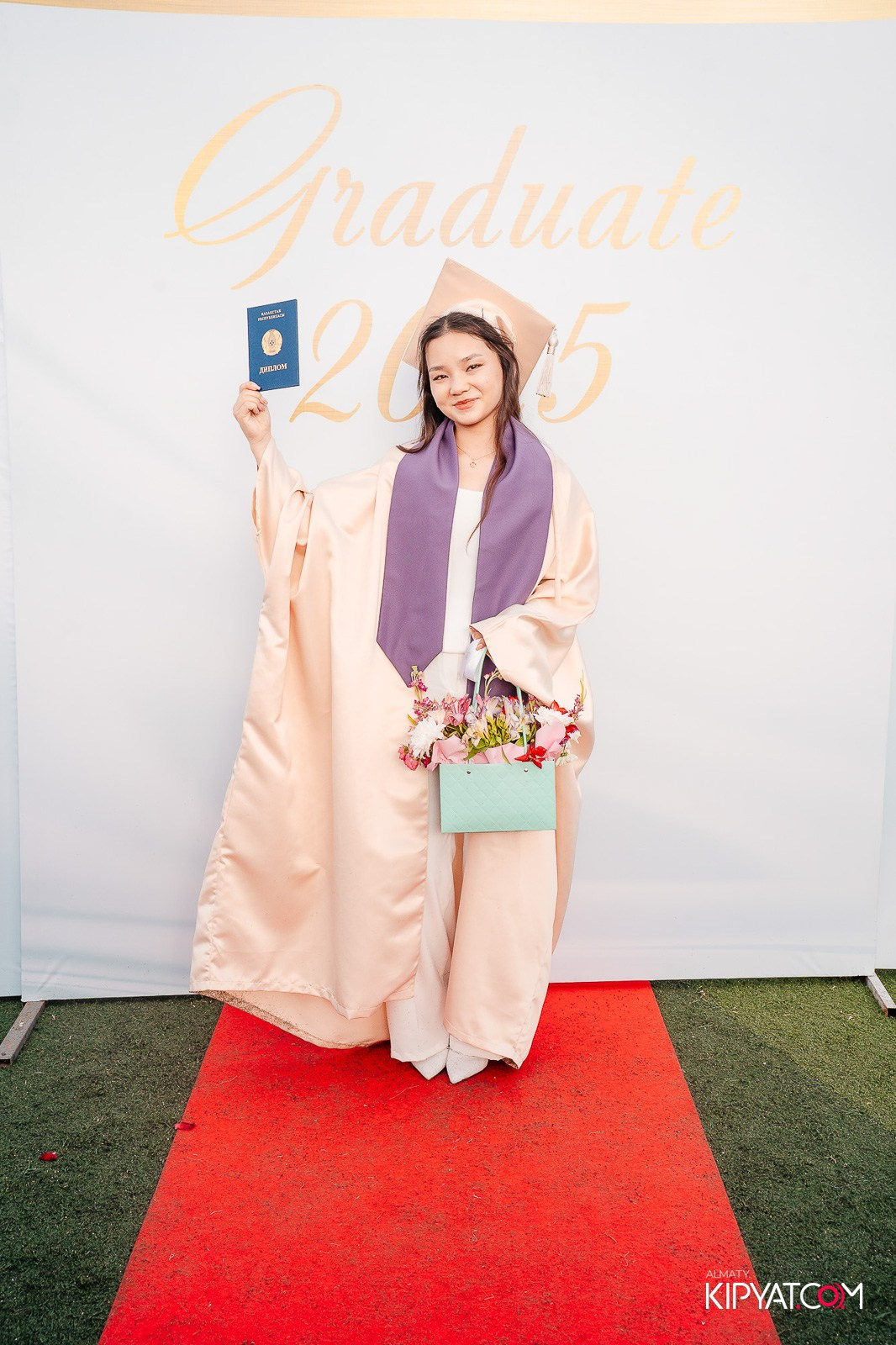 ВРУЧЕНИЕ ДИПЛОМОВ — НАРХОЗ КОЛЛЕДЖ. Part 1. КИПЯТКОМ АЛМАТЫ!