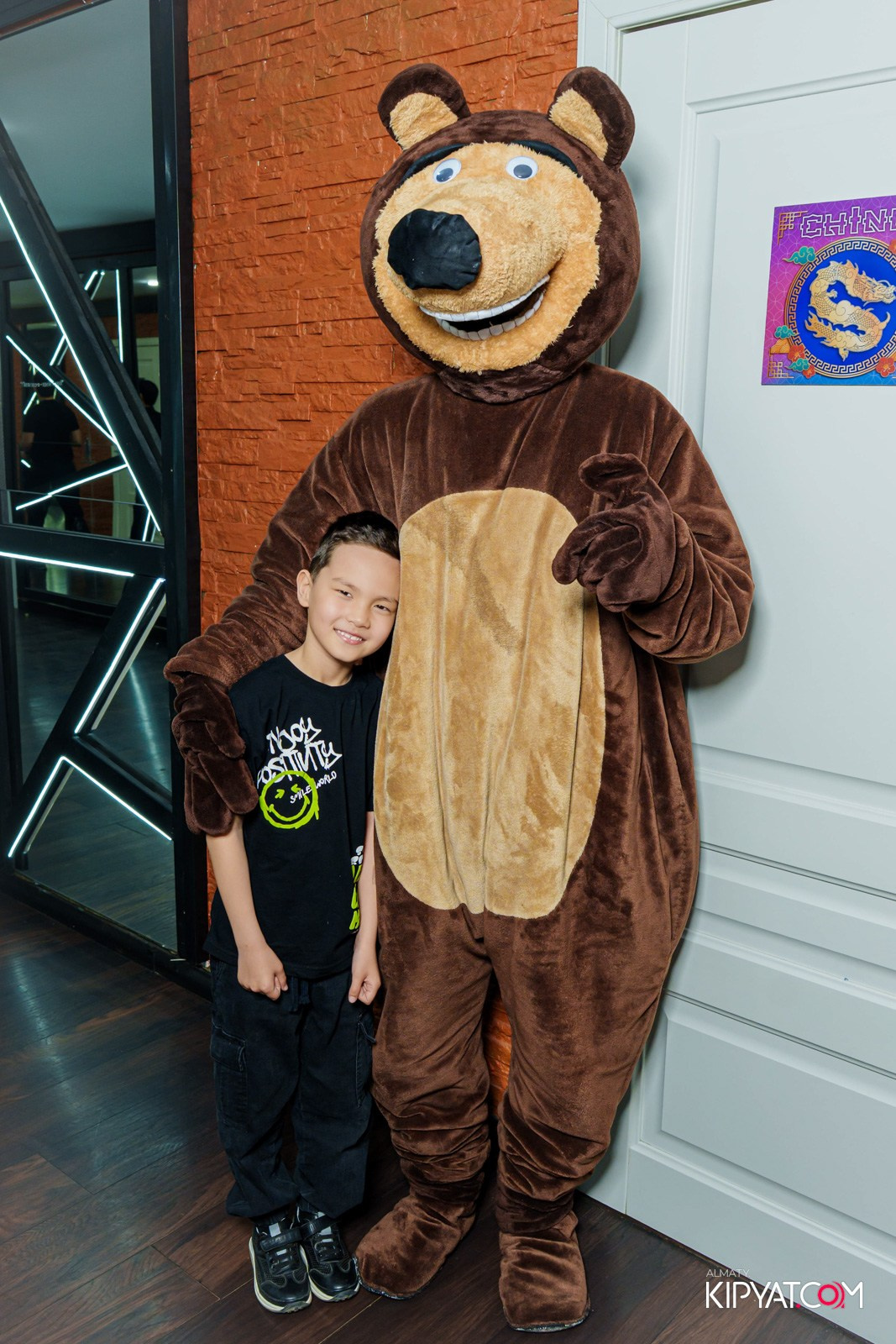 УХО И МЕДВЕДЬ НА САИНА. КИПЯТКОМ АЛМАТЫ!