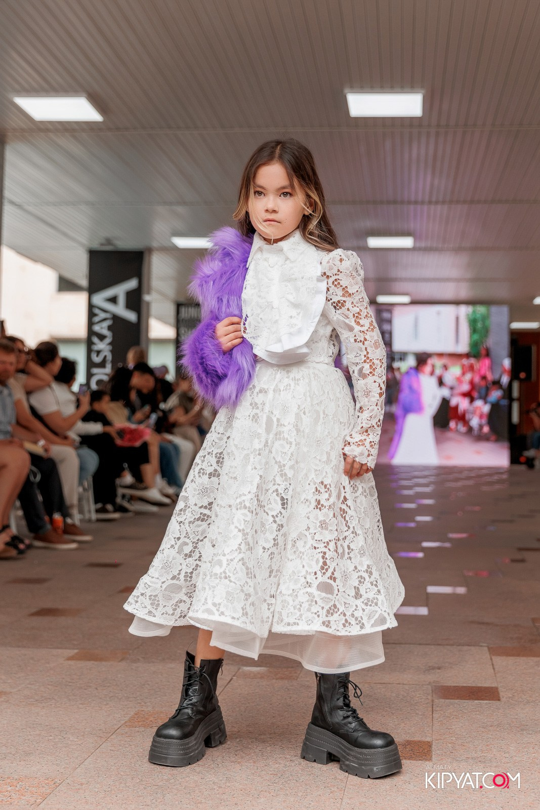 JUNIOR FASHION SHOW. КИПЯТКОМ АЛМАТЫ!