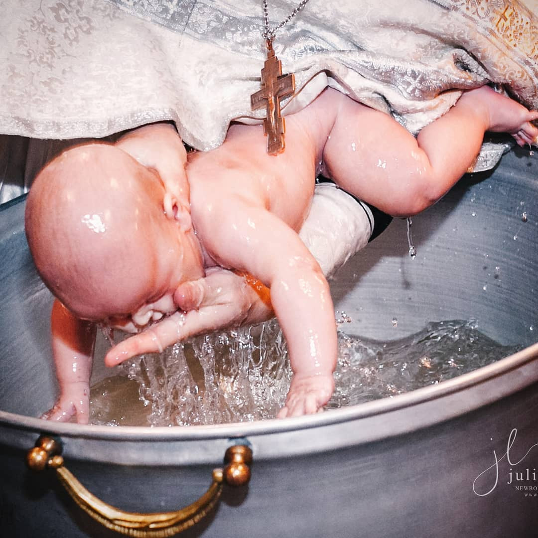 Крещение. ФОТОГРАФ НА ГОДИК, БЕРЕМЕННОСТИ, НОВОРОЖДЕННЫХ, КРЕЩЕНИЯ МОСКВА
