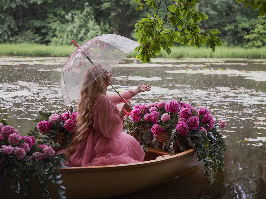Сказочная лодка с цветами. Юлия Башкатова, сказочный фотограф, Москва