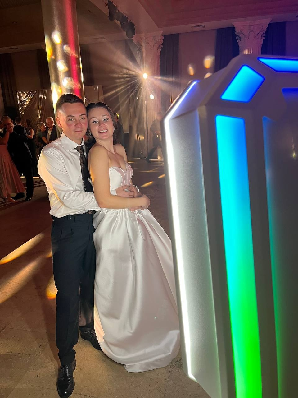 Фото-видео стойка Миксап (фотобудка нового поколения). Инсталаб Краснодар фото и видео интерактивы на ваше мероприятие