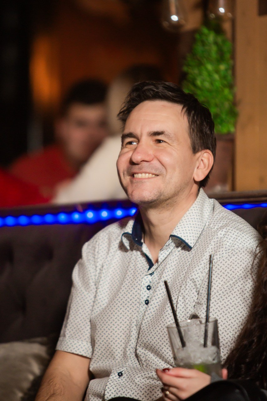 LЮSTRA bar 10.12.2025. Московская кавер-группа BankBand