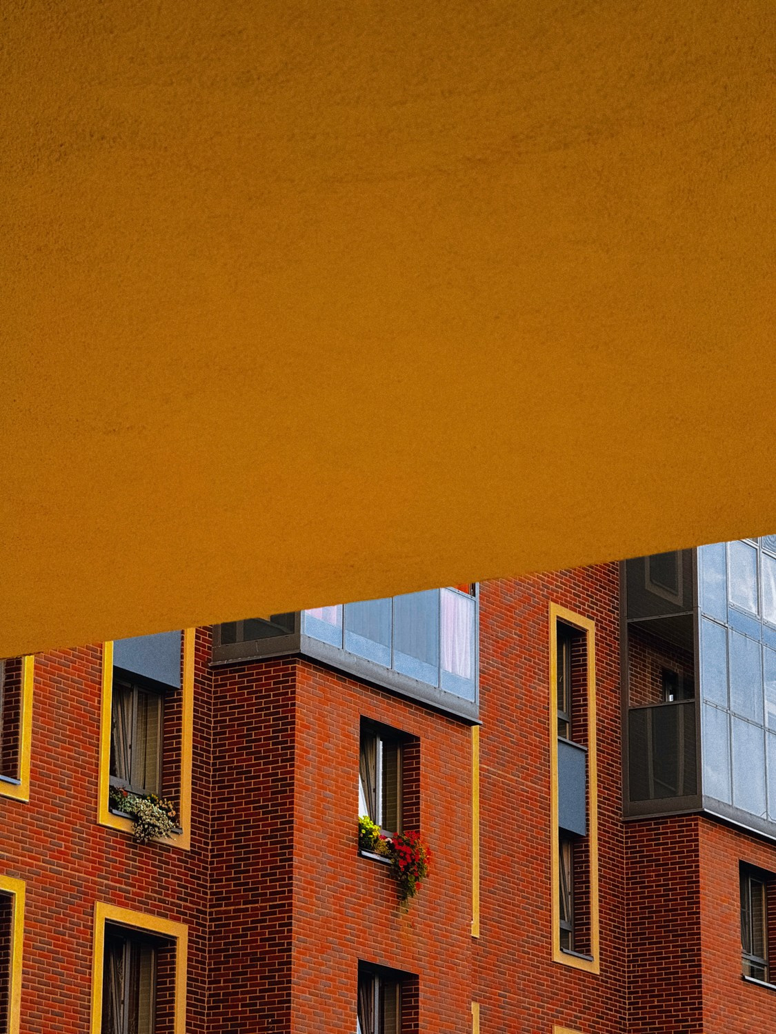 Современная концептуальная фотография о теле, уязвимости и идентичности. Визуальная практика на стиле честности, пост-иронии и искусства.Рекламная фотография, Концептуальная фотография, Современный художник, Психология, Коммерческий фотограф, Репортажный фотограф, Стрит фотография, Арт, Сюрреализм, Мобильная фотография, Снято на айфон, Дима Бурза