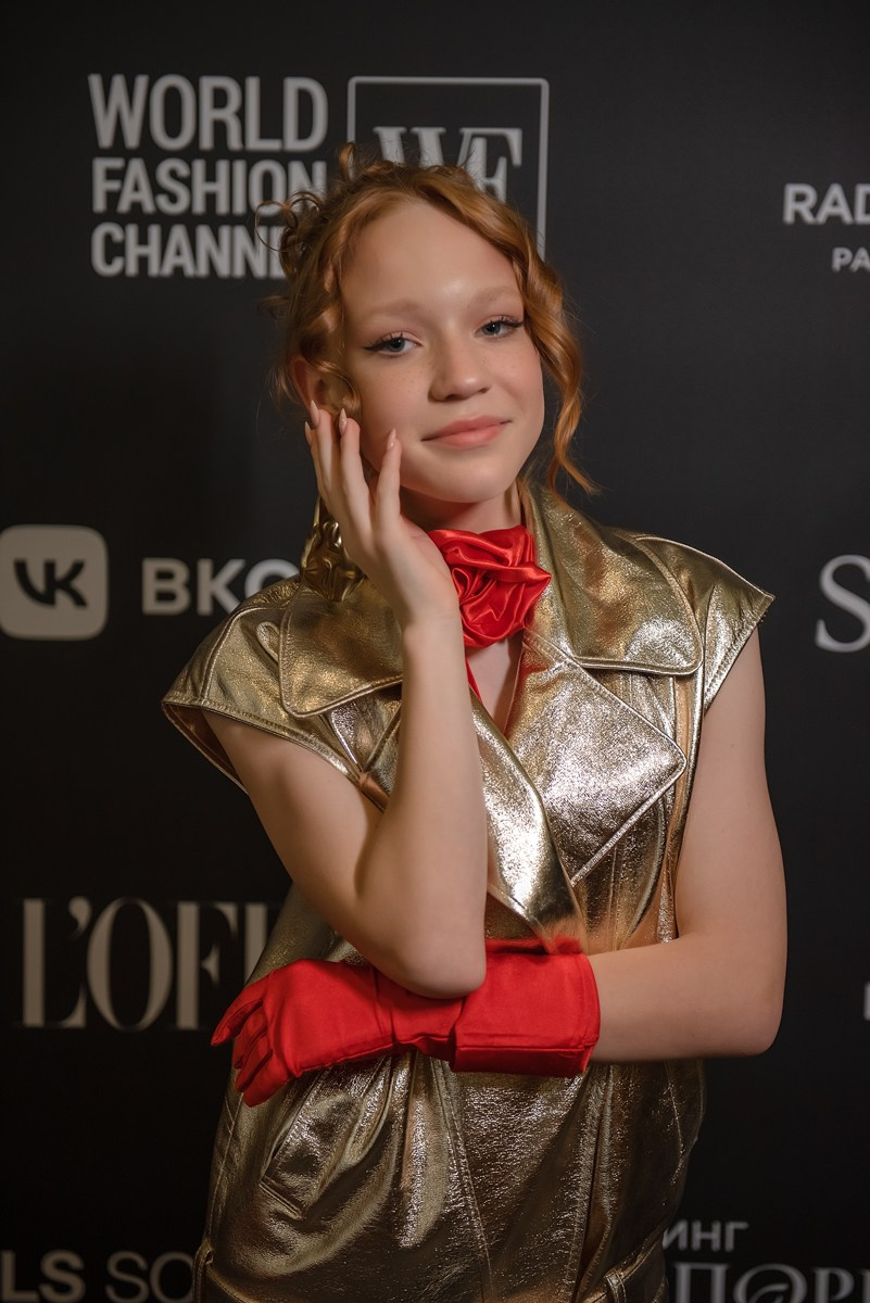 SochiFashionWeek2024 дизайнер Анохина Светлана. Семейный и коммерческий фотограф в Сочи Александр Бодунов