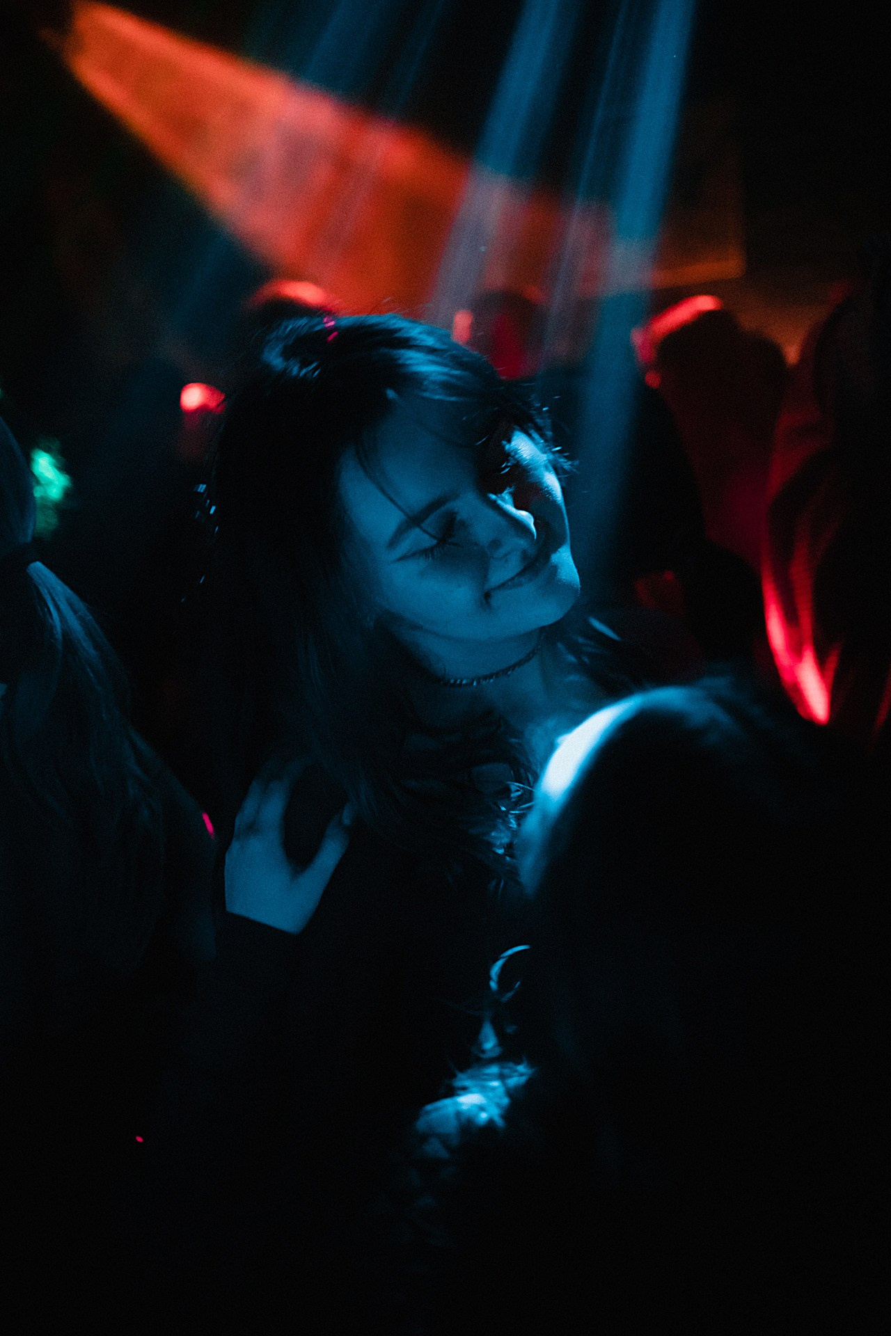 ЦЕНЗУРА БАР. Анастасия Попова — свадебный и репортажный фотограф | Воронеж, Павловск