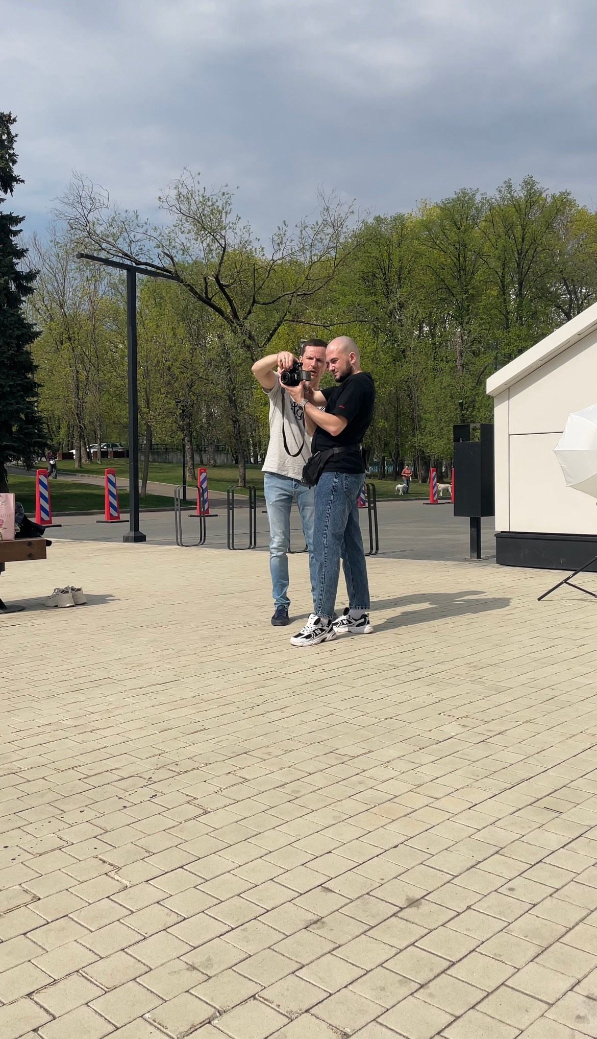 Индивидуальный Урок по фото с искуственным светом. Компания и фотошкола по созданию контента в Москве