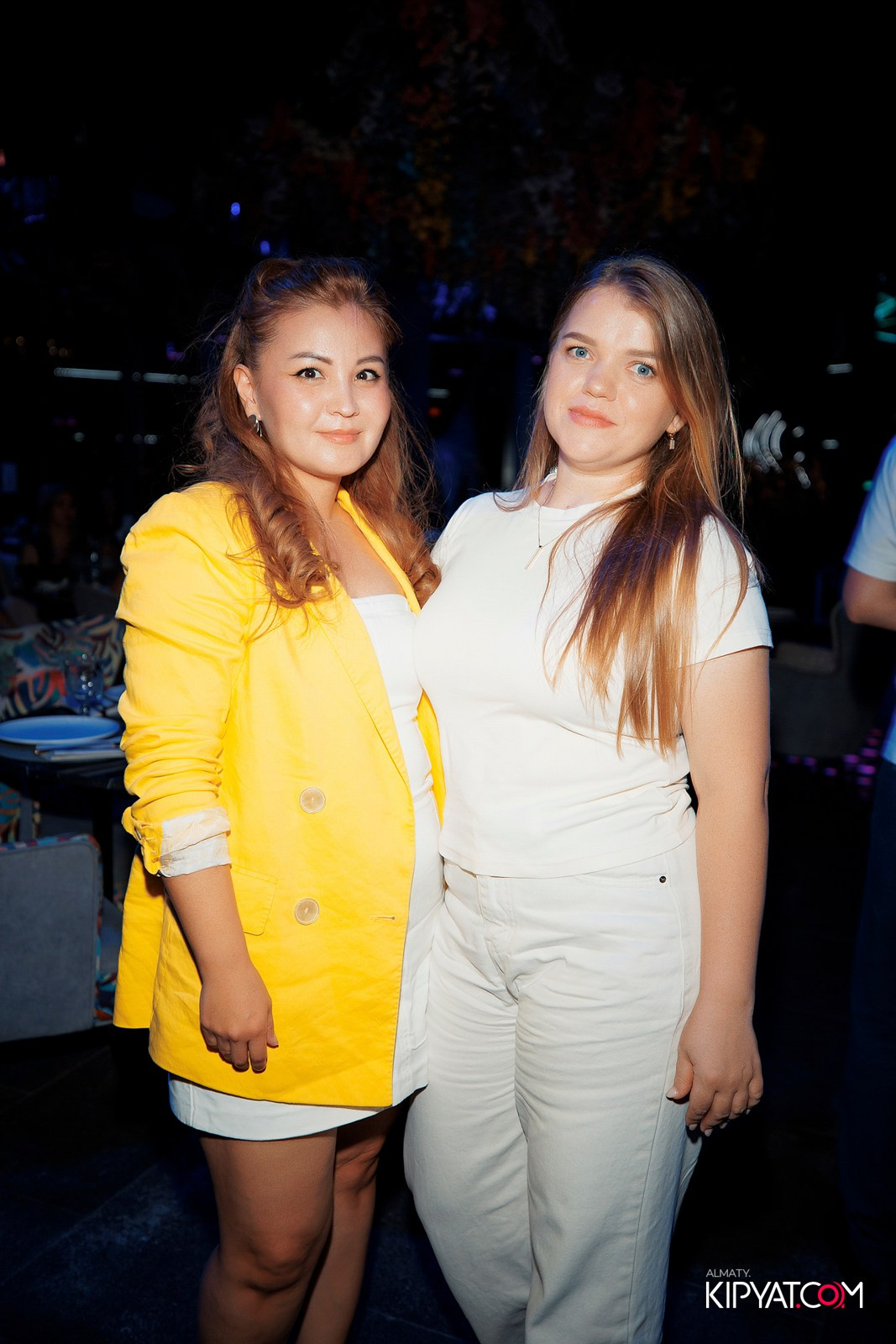 FRIENDS BAR & TERRACE. КИПЯТКОМ АЛМАТЫ!