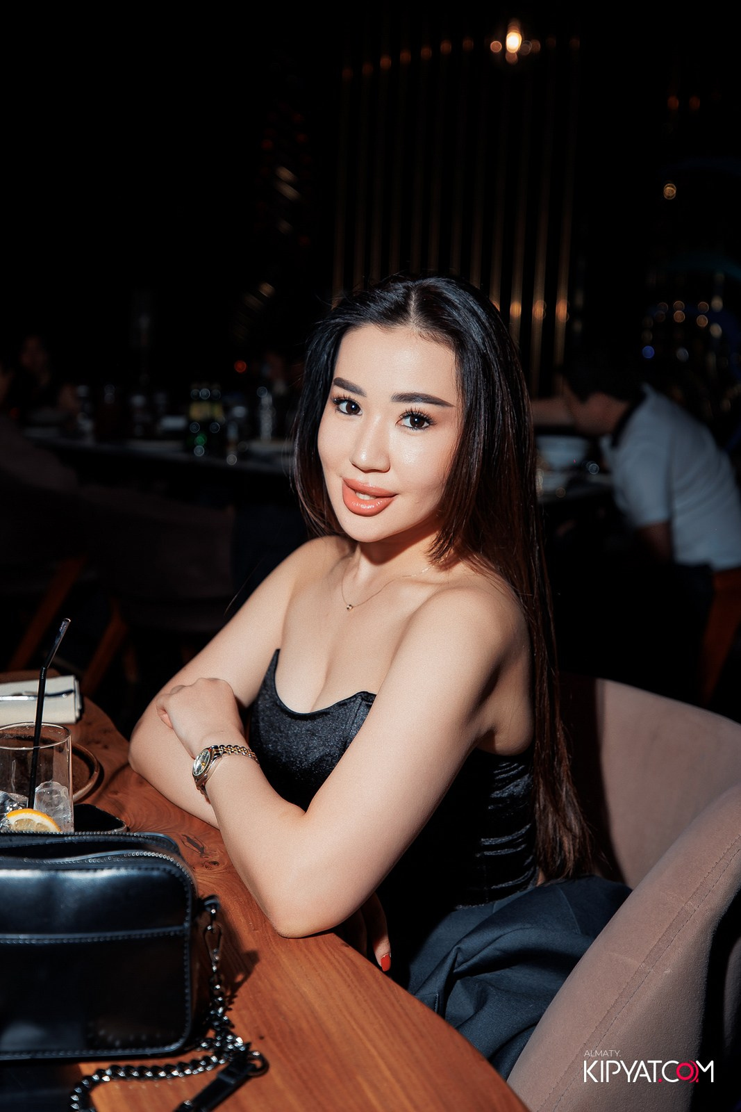 MOOD KARAOKE & TERRACE. КИПЯТКОМ АЛМАТЫ!