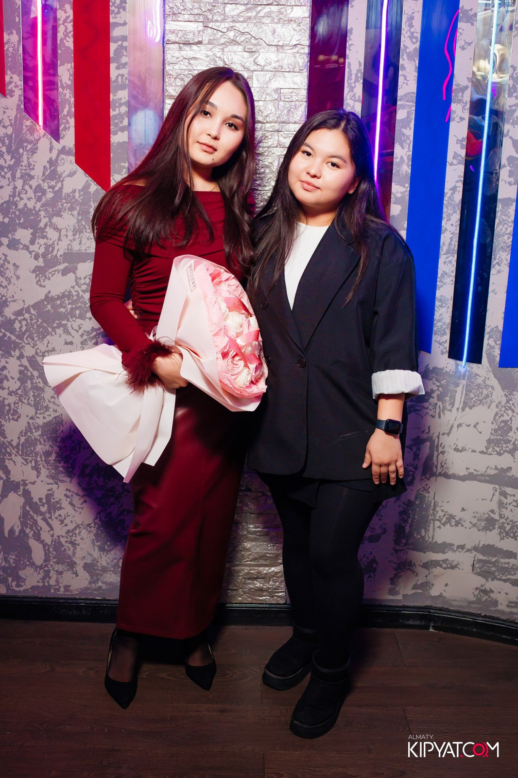 УХО И МЕДВЕДЬ НА ГАГАРИНА. КИПЯТКОМ АЛМАТЫ!