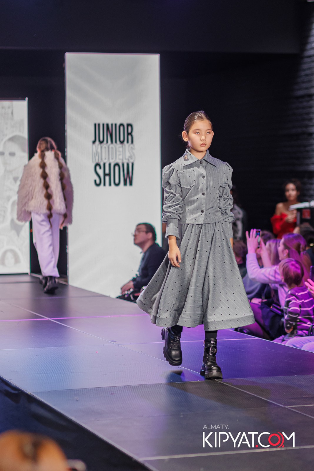 JUNIOR MODELS SHOW В РАМКАХ БЛАГОТВОРИТЕЛЬНОГО ПРОЕКТА МОДА ЗА СЧАСТЬЕ ДЕТЕЙ. КИПЯТКОМ АЛМАТЫ!