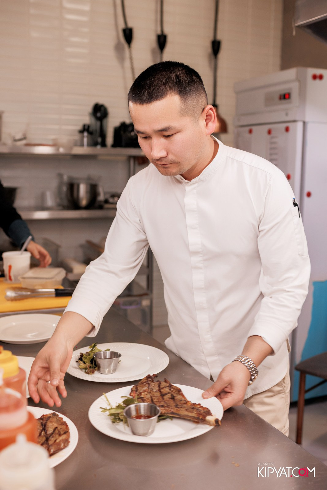 ARABIS НА ГАГАРИНА. КИПЯТКОМ АЛМАТЫ!