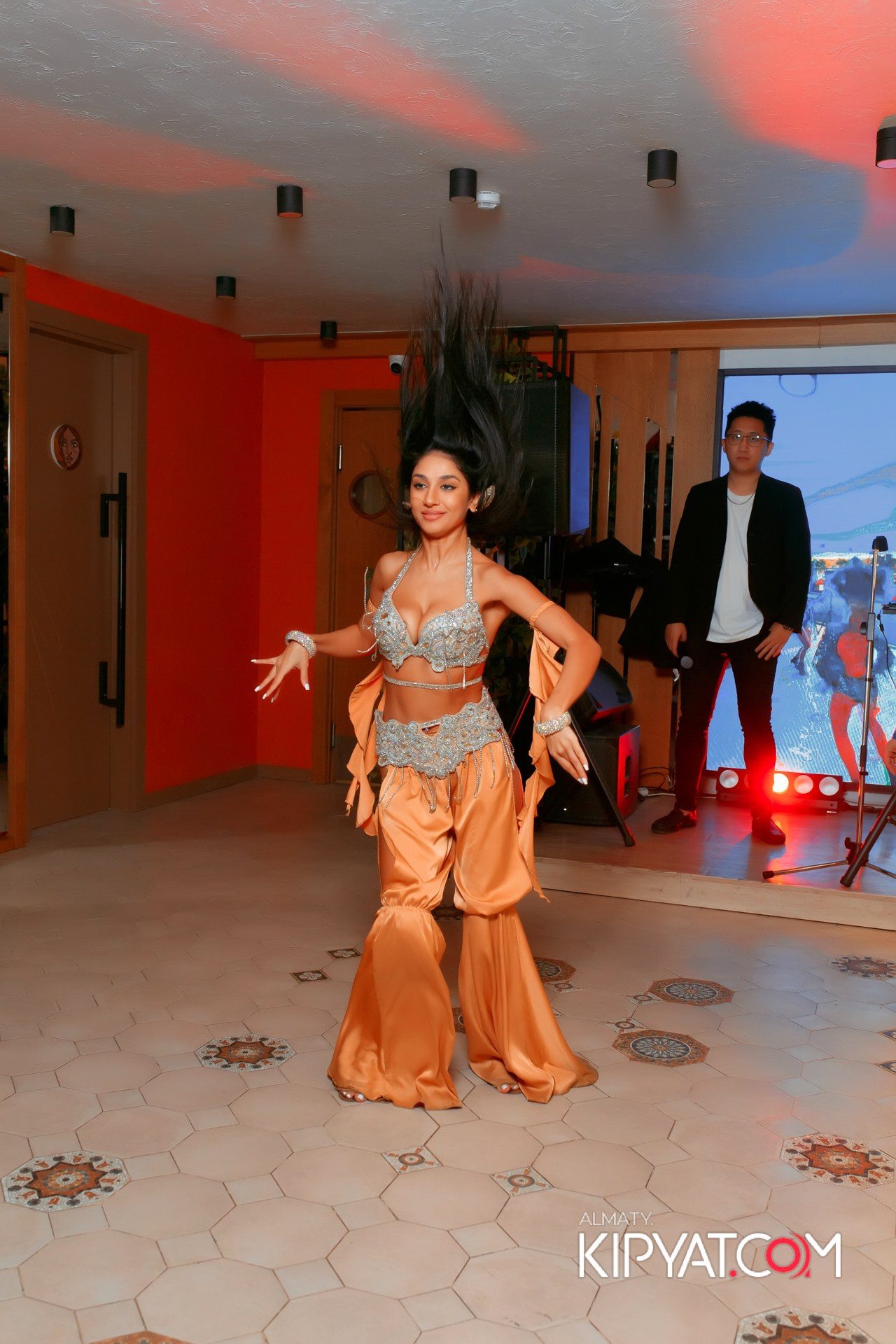 MODI RESTORANCHIK. КИПЯТКОМ АЛМАТЫ!