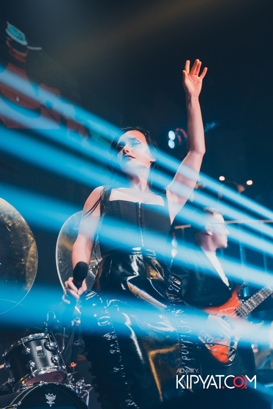 SANTA BARBARA — ВЫСТУПЛЕНИЕ ОЛЬГИ СЕРЯБКИНОЙ. КИПЯТКОМ АЛМАТЫ!