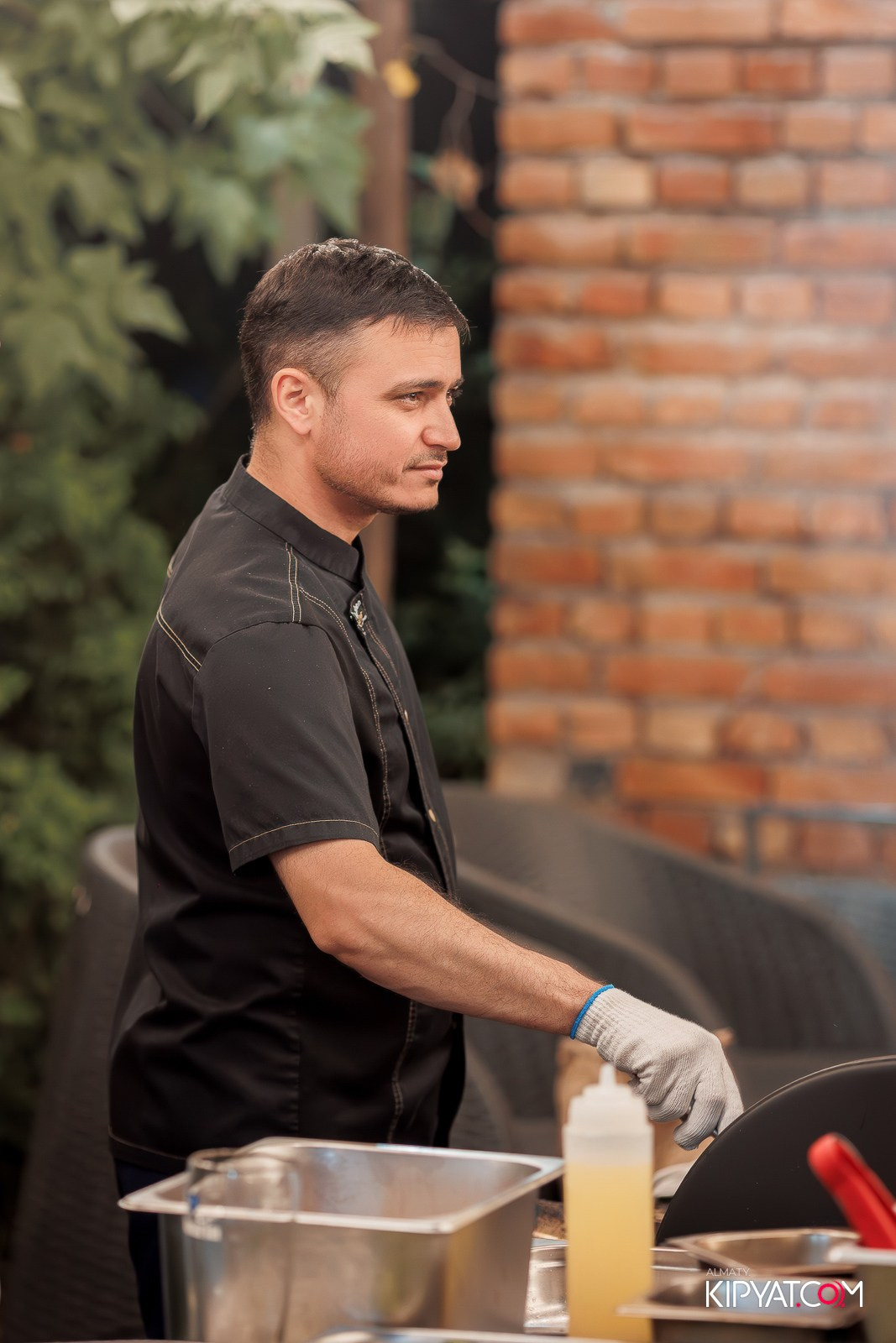 РЕСТОРАН EZO. КИПЯТКОМ АЛМАТЫ!