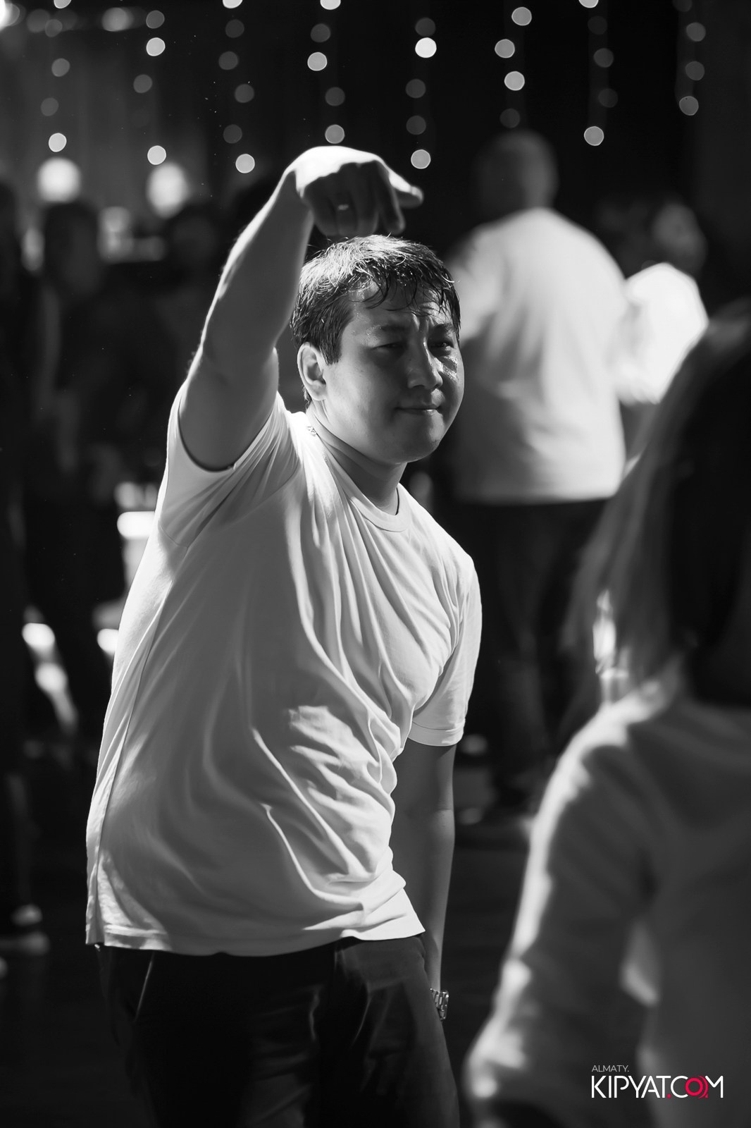 MUNCHEN PUB NA PANFILOVA. КИПЯТКОМ АЛМАТЫ!