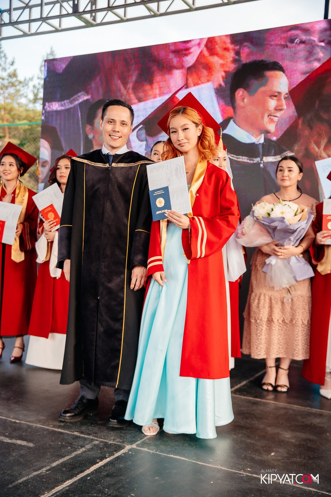 ВРУЧЕНИЕ ДИПЛОМОВ — НАРХОЗ КОЛЛЕДЖ. Part 3. КИПЯТКОМ АЛМАТЫ!