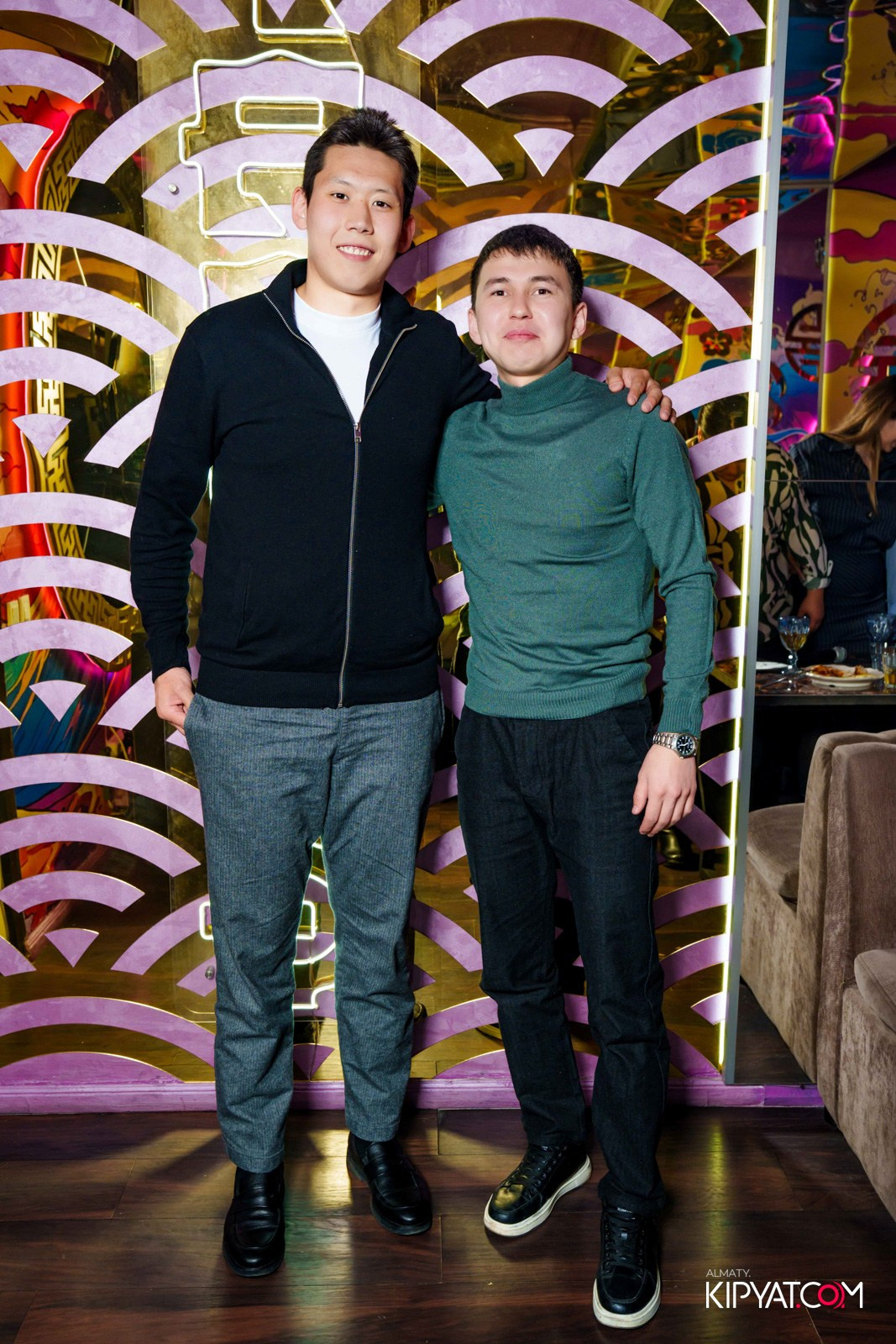 УХО И МЕДВЕДЬ НА САИНА. КИПЯТКОМ АЛМАТЫ!