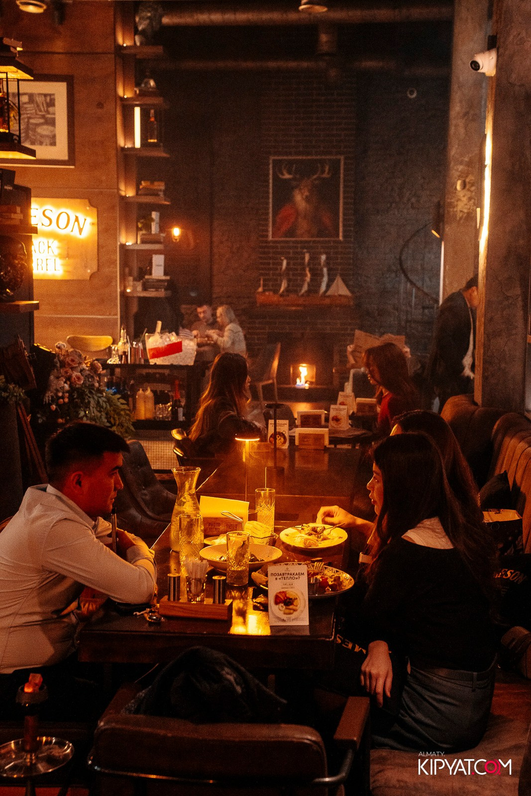 РЕСТО-БАР СКАНДАЛИСТЪ. КИПЯТКОМ АЛМАТЫ! Фотосъемка мероприятий в Алматы