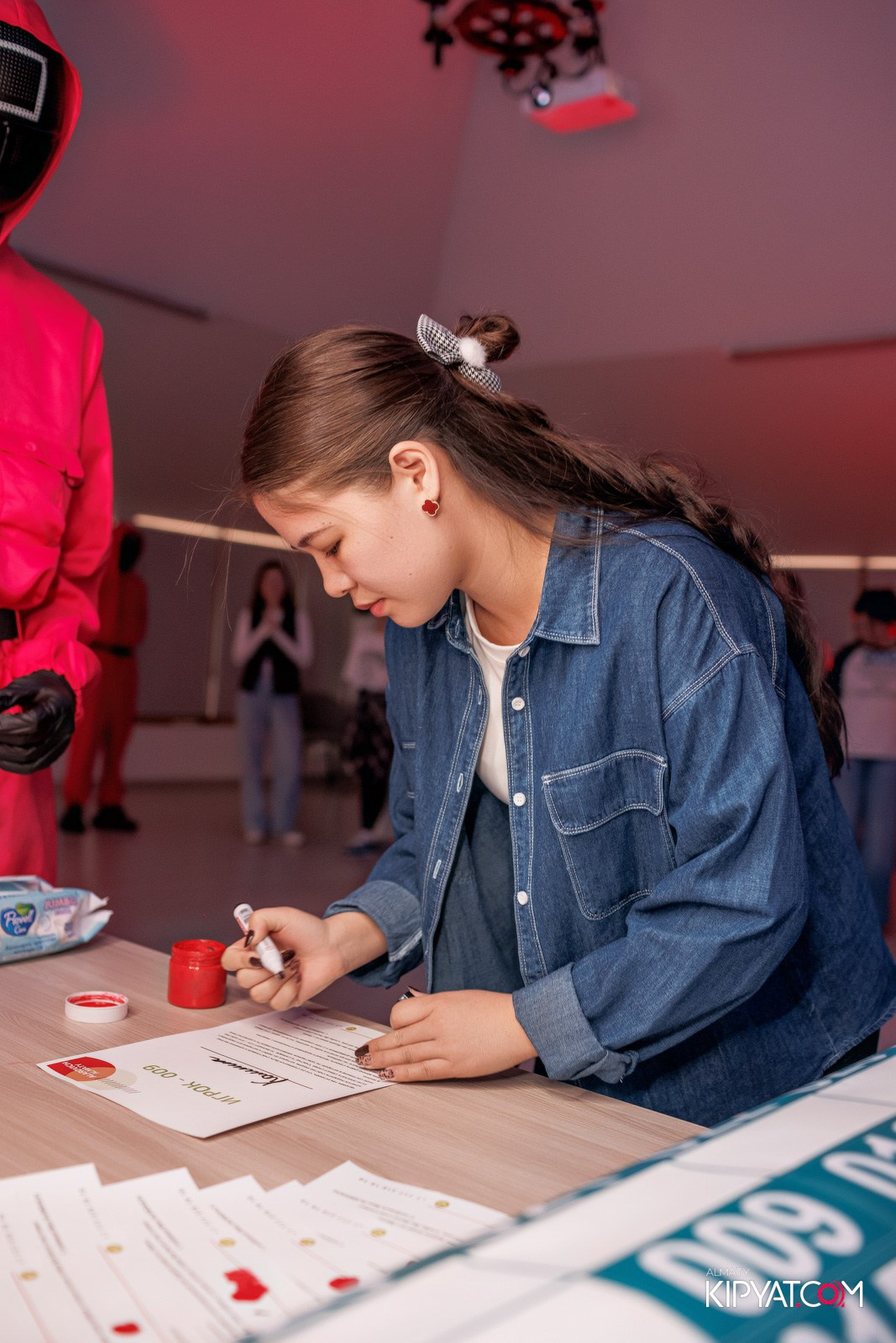 КВЕСТ-ШОУ ALAROVICH ИГРА В КАЛЬМАРА. КИПЯТКОМ АЛМАТЫ!