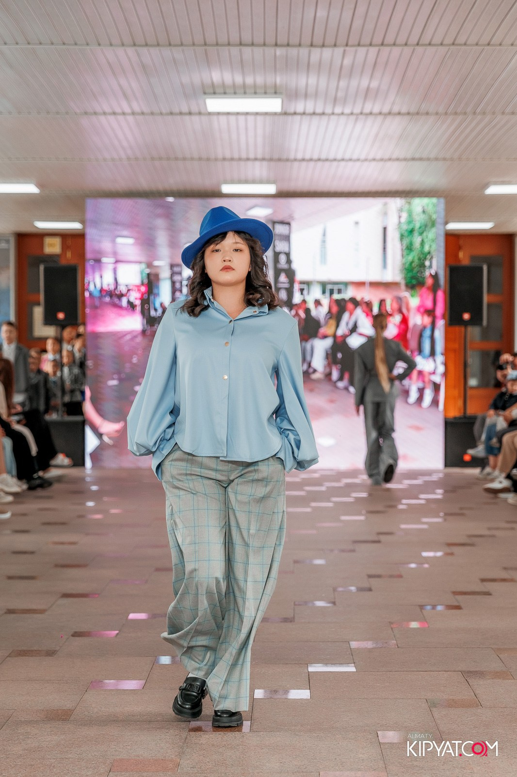 JUNIOR FASHION SHOW. КИПЯТКОМ АЛМАТЫ!