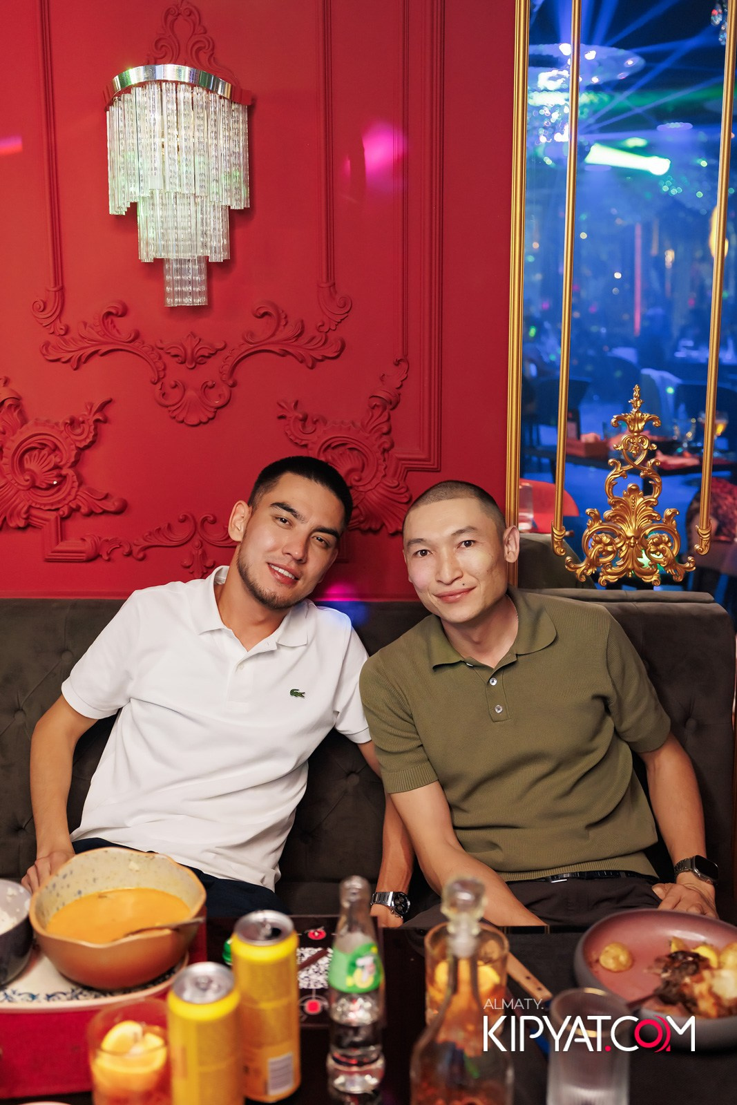 ЗАЯ, НА БИС. КИПЯТКОМ АЛМАТЫ!