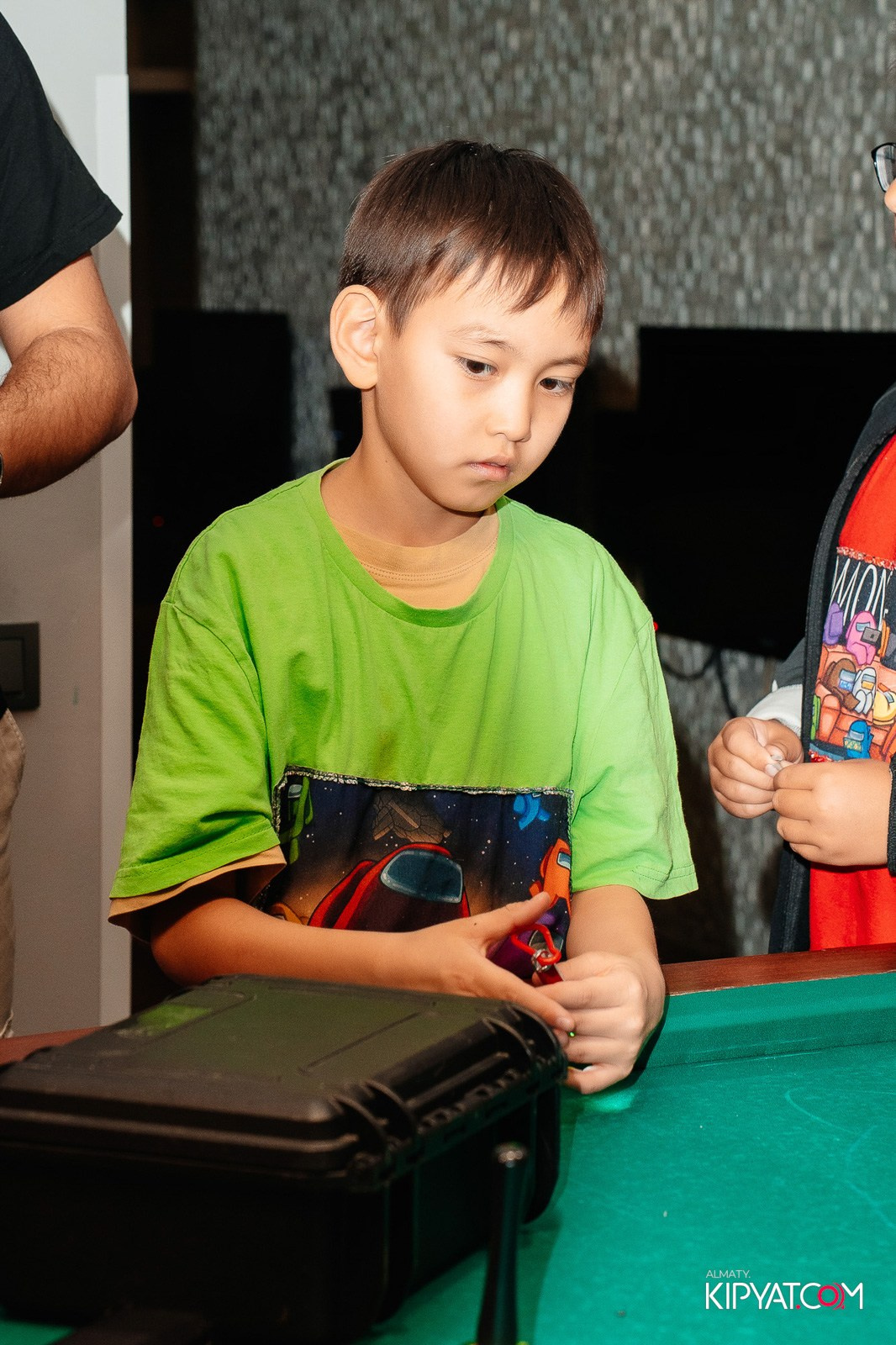 КВЕСТ-ШОУ AMONG US -ИГРА В КАЛЬМАРА. КИПЯТКОМ АЛМАТЫ!