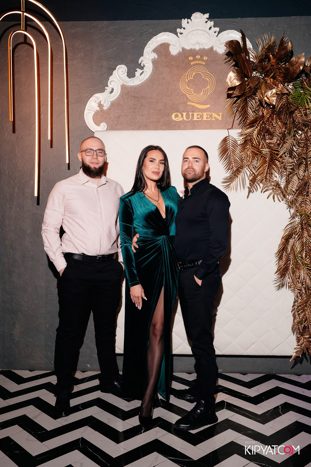 QUEEN. КИПЯТКОМ АЛМАТЫ!