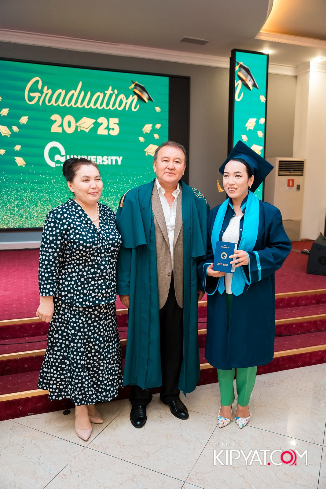 GRADUATION 2025 Q UNIVERSITY. КИПЯТКОМ АЛМАТЫ!