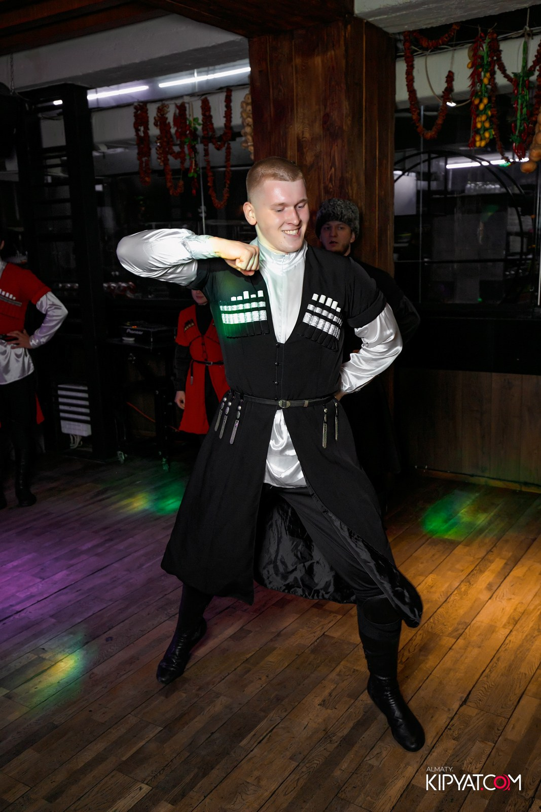 ВАХТАНГУРИ. КИПЯТКОМ АЛМАТЫ!