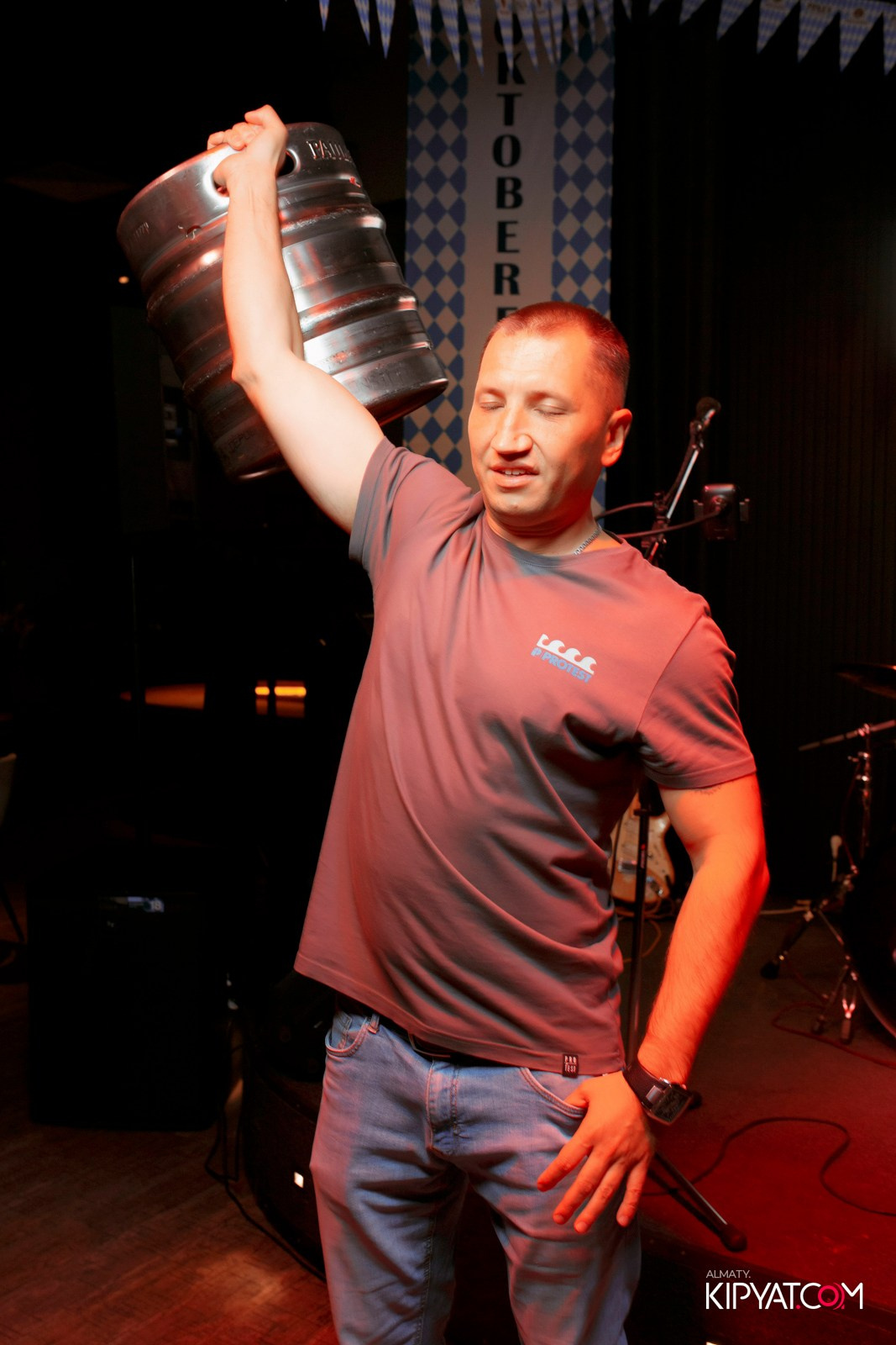 ОКТOBERFEST — ПИНТА НУРЛЫ-ТАУ. КИПЯТКОМ АЛМАТЫ!