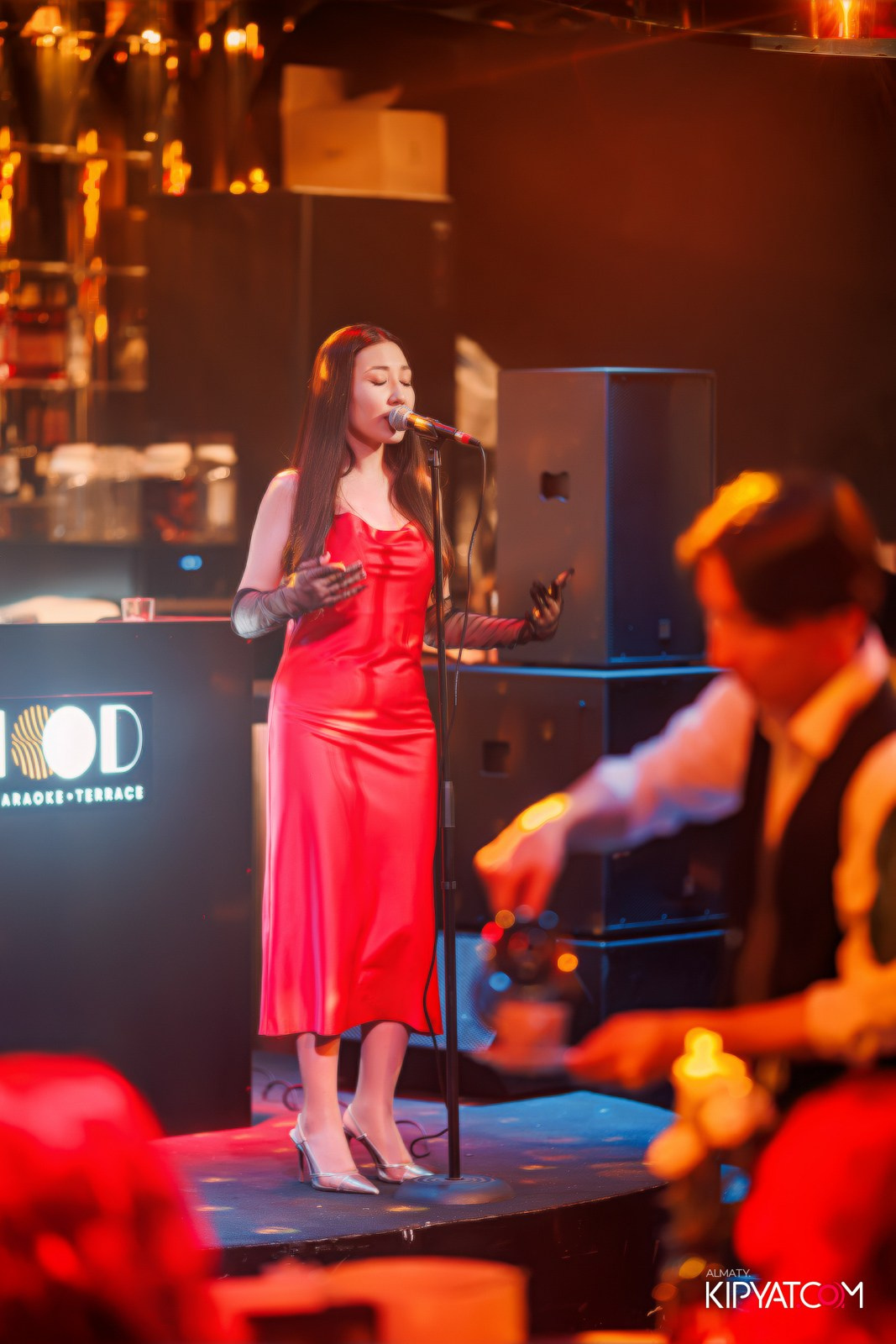 MOOD KARAOKE & TERRACE. КИПЯТКОМ АЛМАТЫ!