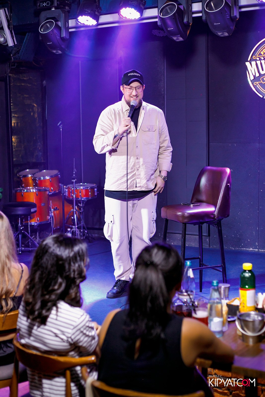 STAND UP КОНЦЕРТ АЛЕКСАНДРА МЕРКУЛЬ. КИПЯТКОМ АЛМАТЫ! Фотосъемка мероприятий в Алматы