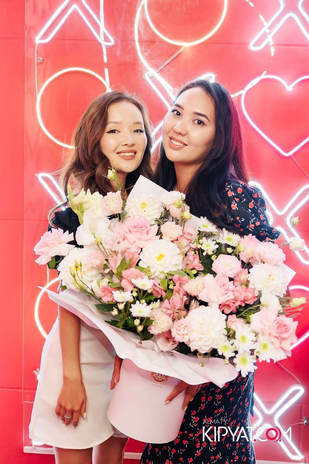 ЗАЯ, НА БИС. КИПЯТКОМ АЛМАТЫ!