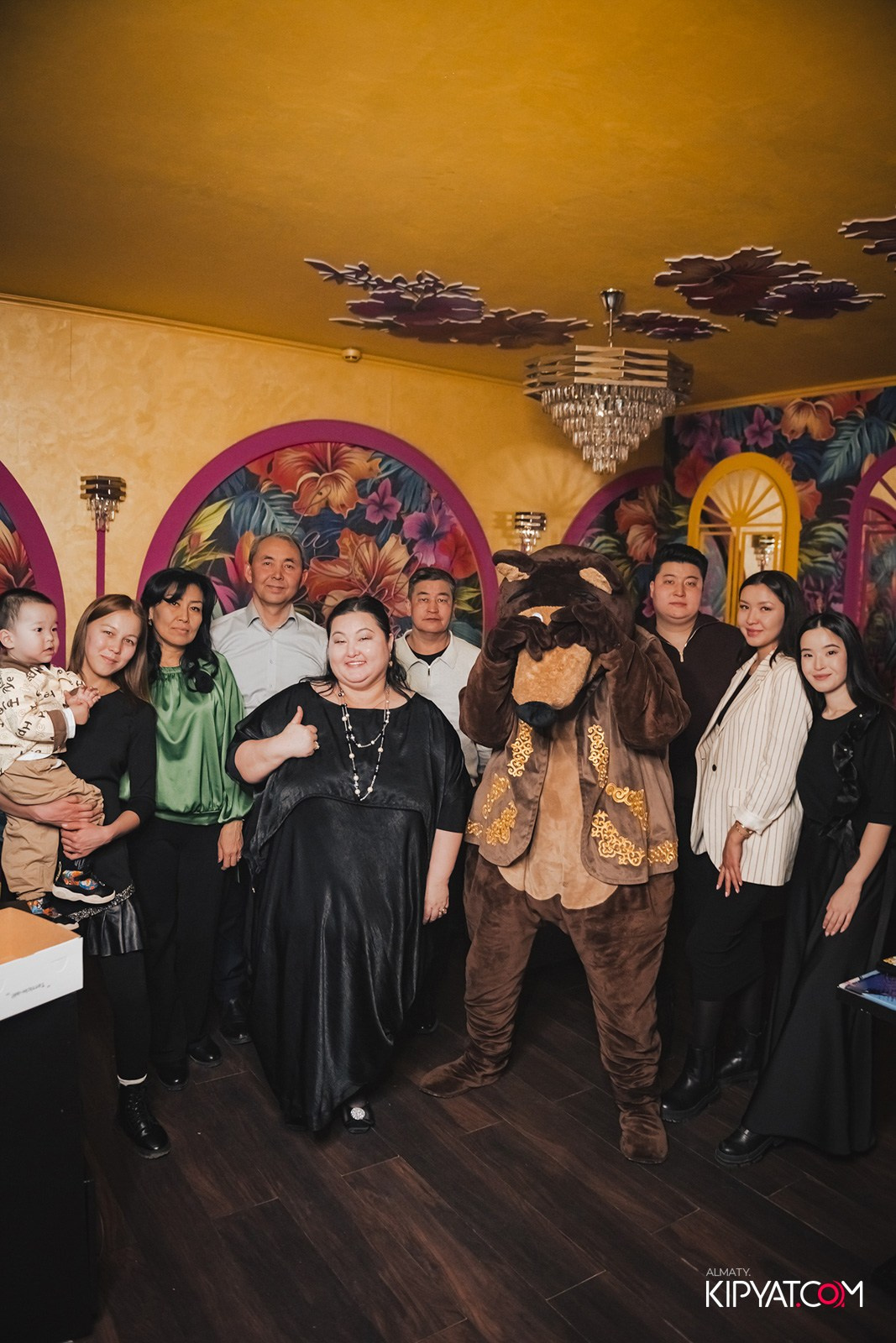 УХО И МЕДВЕДЬ НА САИНА. КИПЯТКОМ АЛМАТЫ!