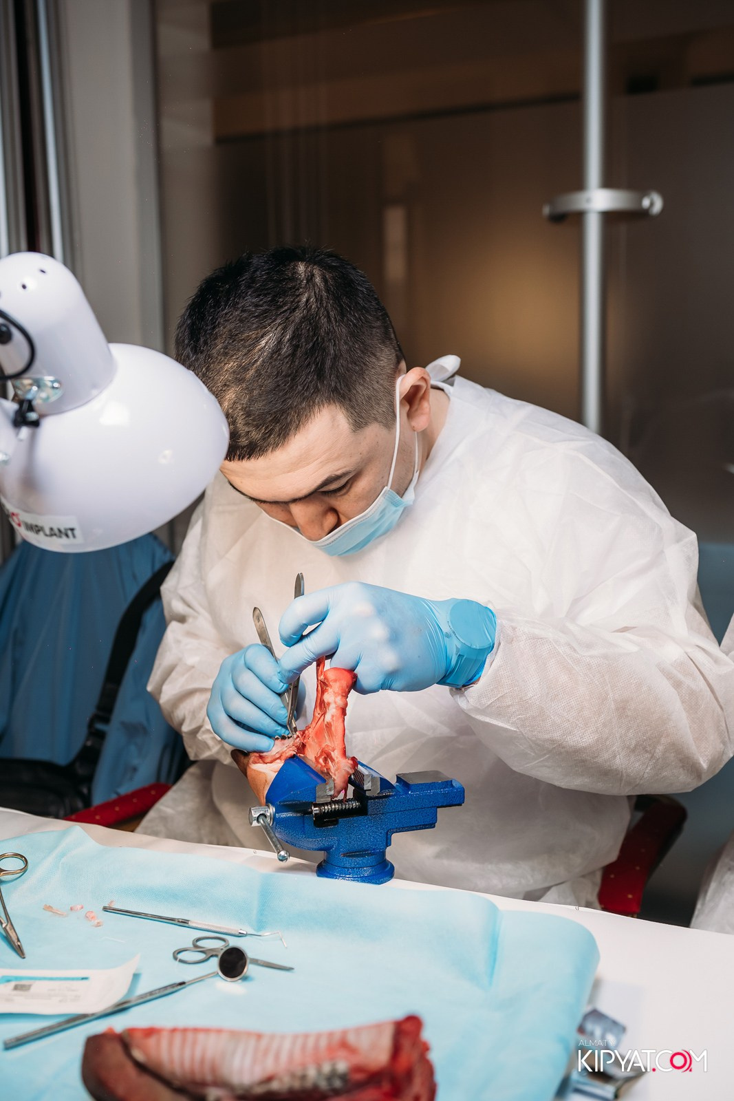 КУРС ДЛЯ СТОМАТОЛОГОВ ОСЛОЖНЕНИЯ В ХИРУРГИЧЕСКОЙ ПРАКТИКЕ КТО ВИНОВАТ И ЧТО ДЕЛАТЬ. КИПЯТКОМ АЛМАТЫ!