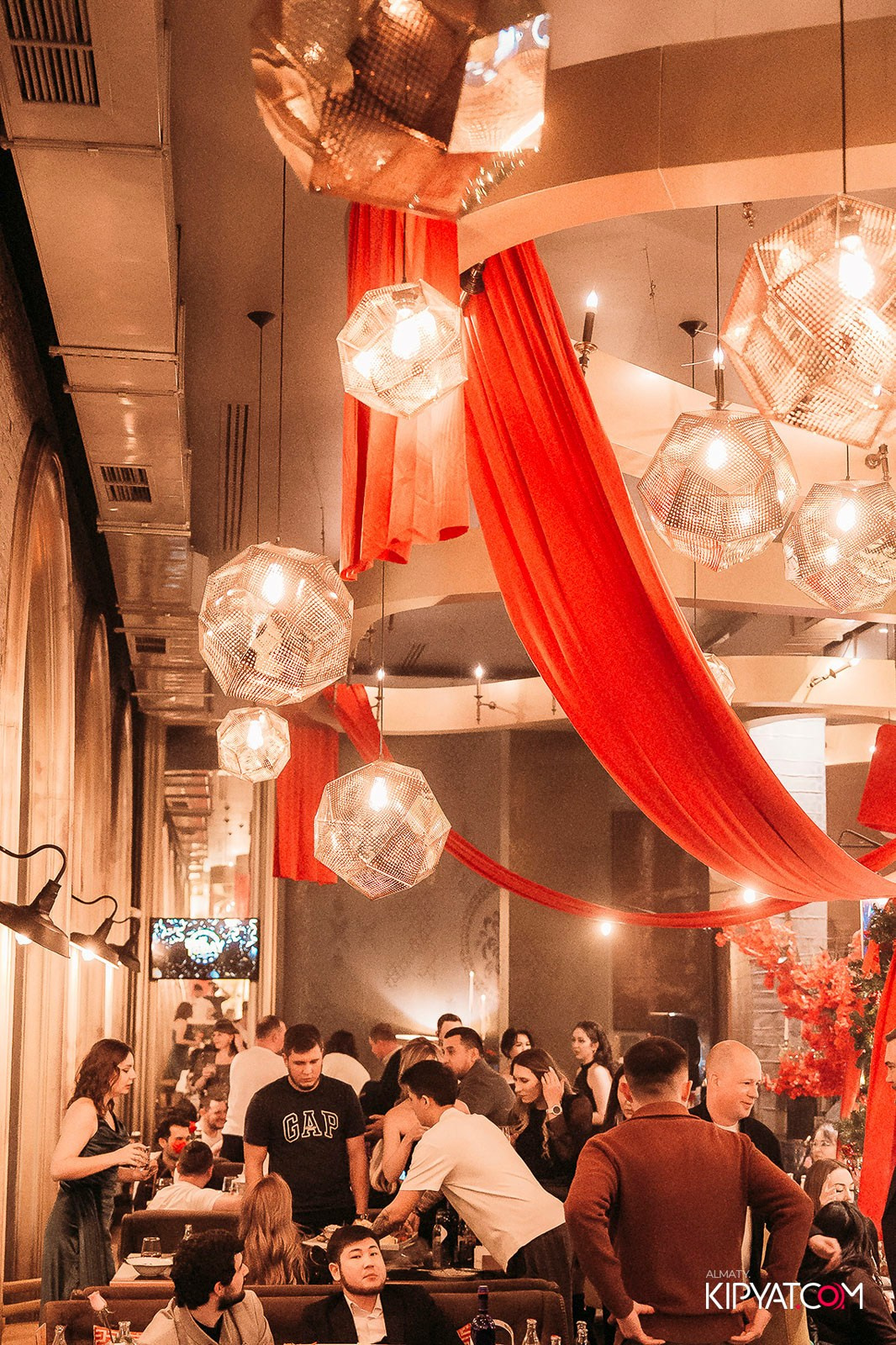 MONGOL BAR KURMANGAZY. КИПЯТКОМ АЛМАТЫ! Фотосъемка мероприятий в Алматы