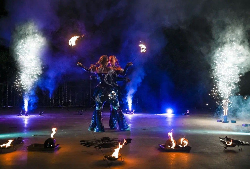 Новинка!!! Crystal show!!!. Огненно-пиротехническое шоу, салюты, пиротехника на ваш праздник!