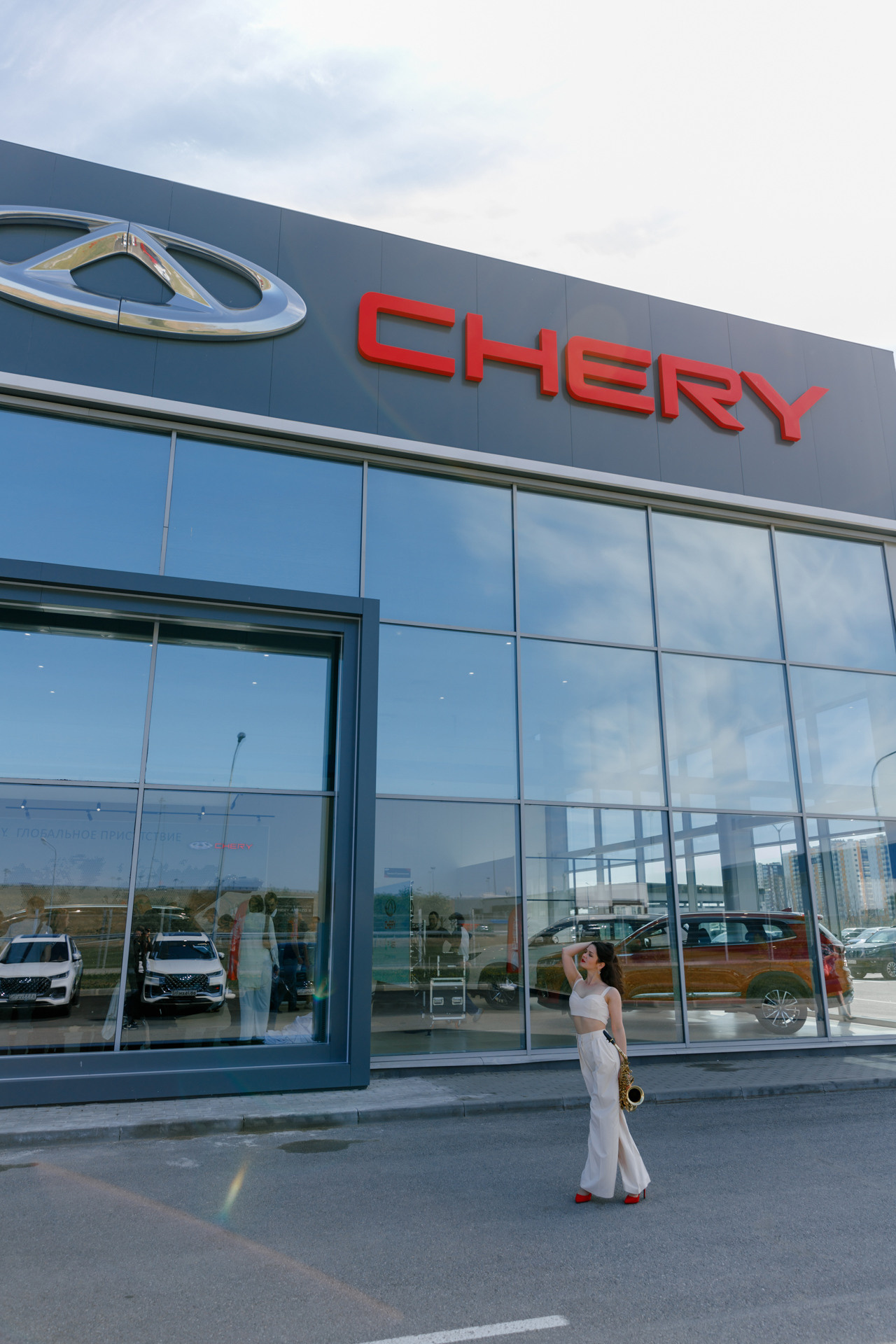 Закрытая презентация CHERY TIGGO 8 PRO e+. Репортажный фотограф в Санкт-Петербурге Жолудев Владислав