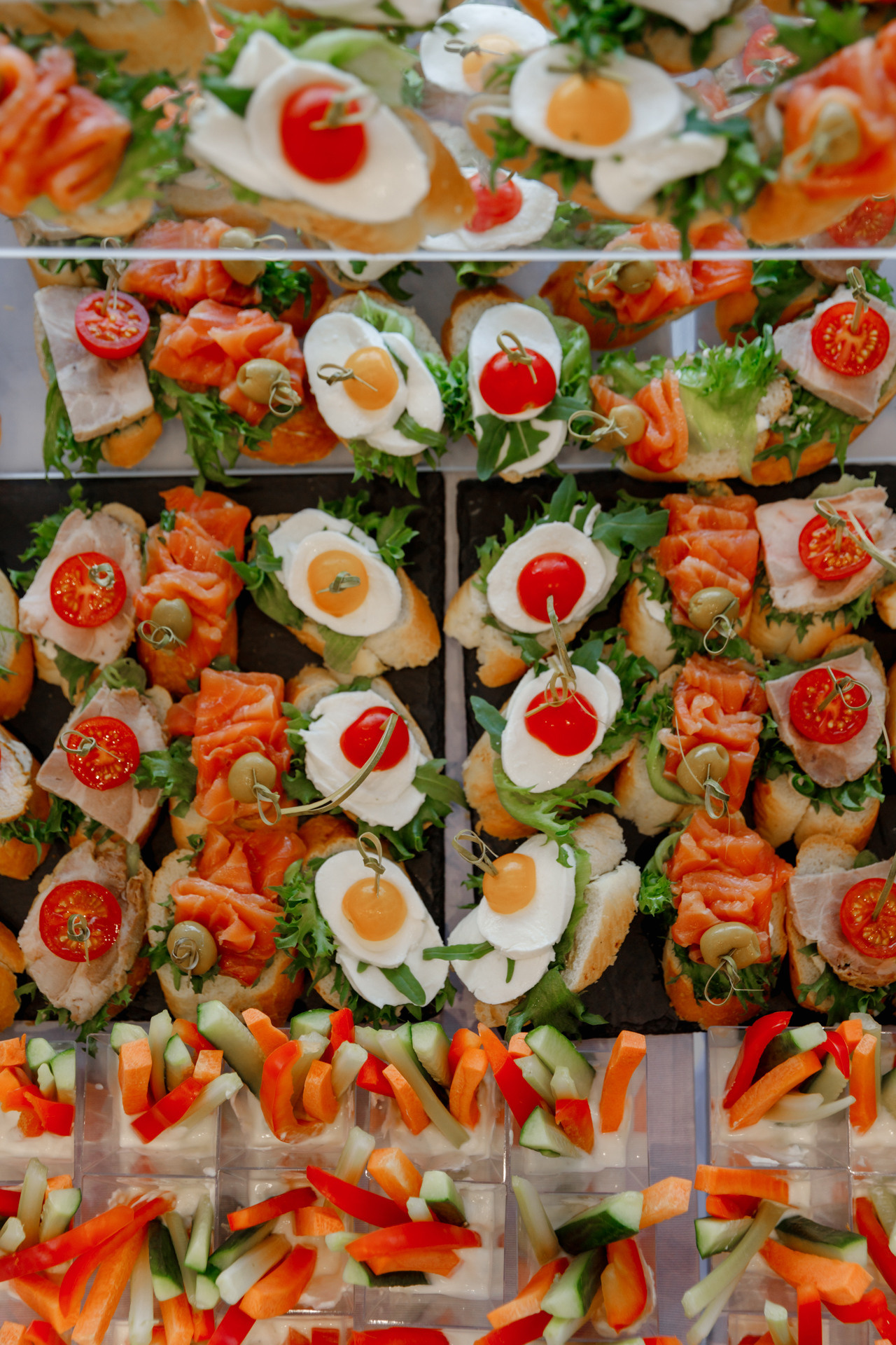 Закрытая презентация CHERY TIGGO 8 PRO e+. Репортажный фотограф в Санкт-Петербурге Жолудев Владислав