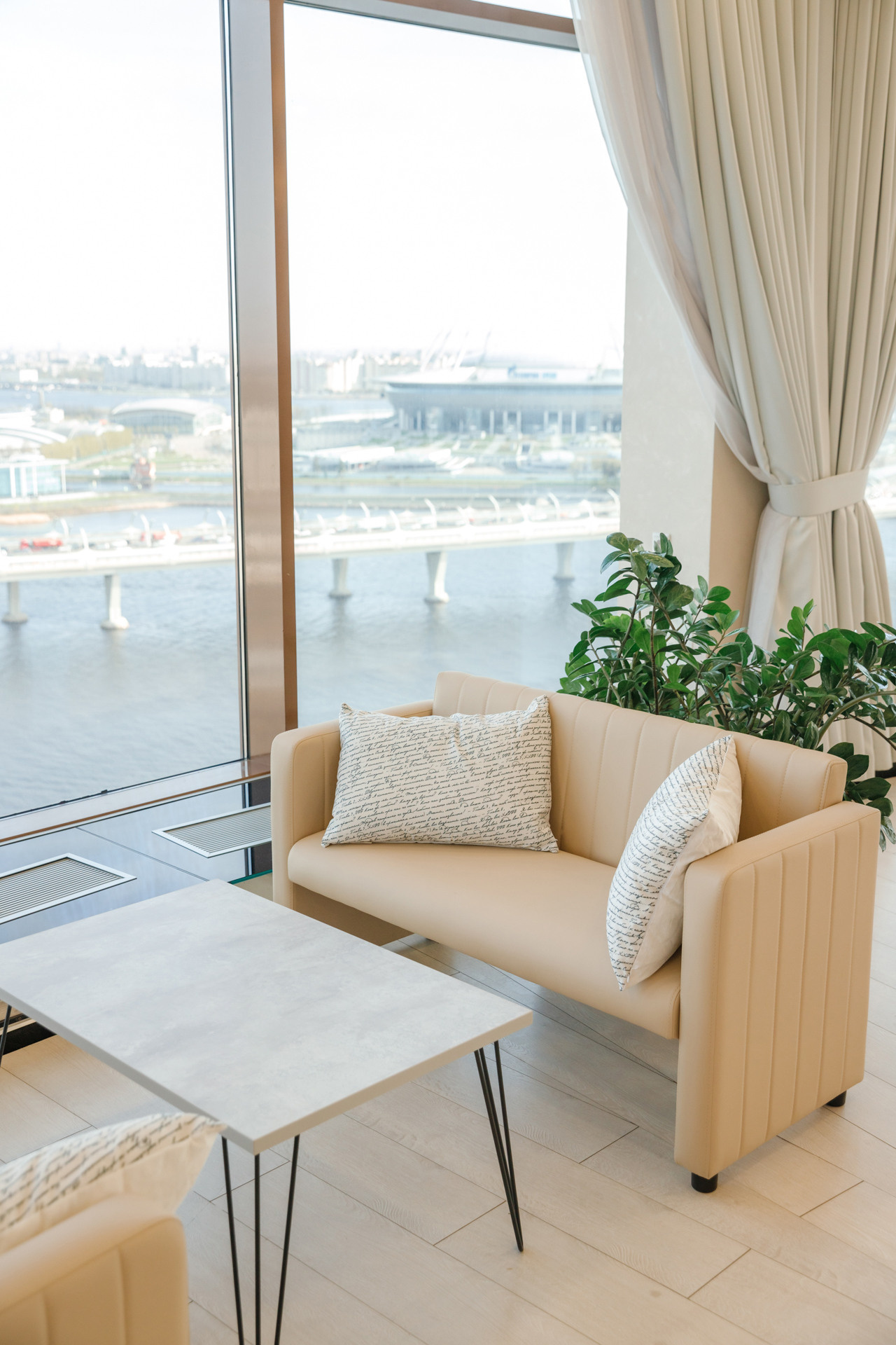 Презентация Event-пространства 360. Репортажный фотограф в Санкт-Петербурге Жолудев Владислав