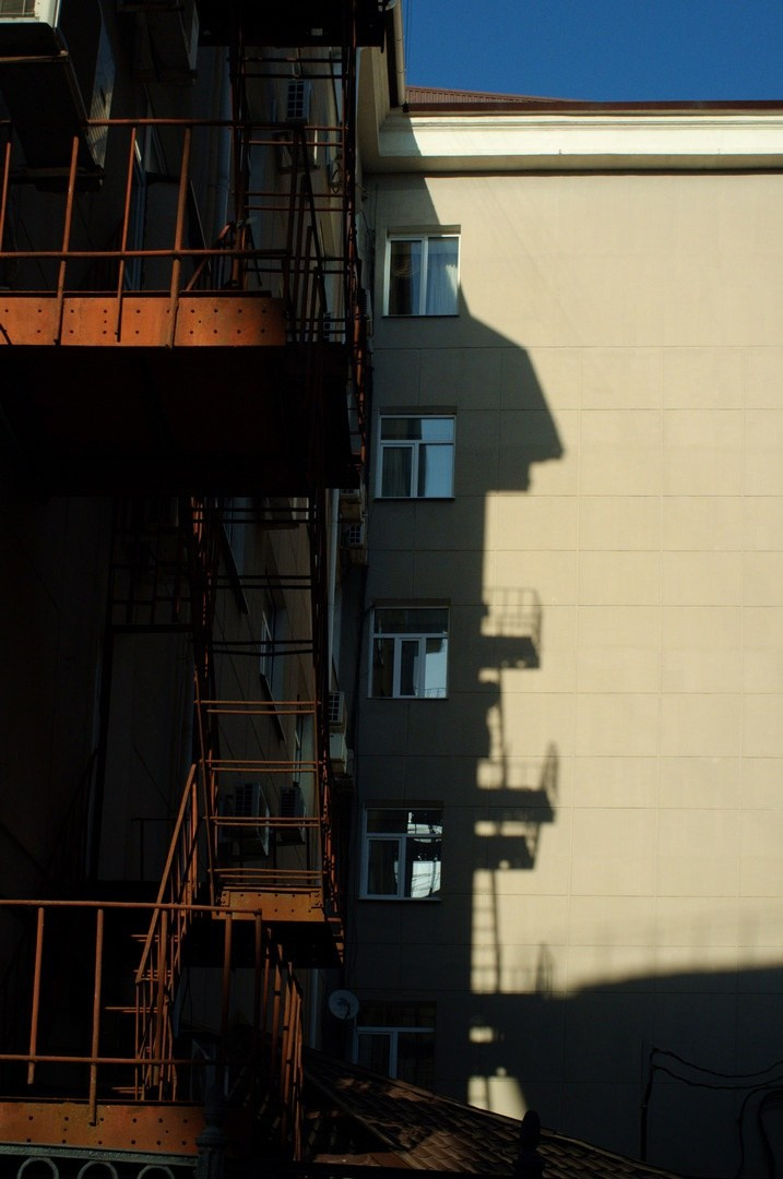 Городские светы / city flowers of light. Руслан Шувалов (поэтограф)