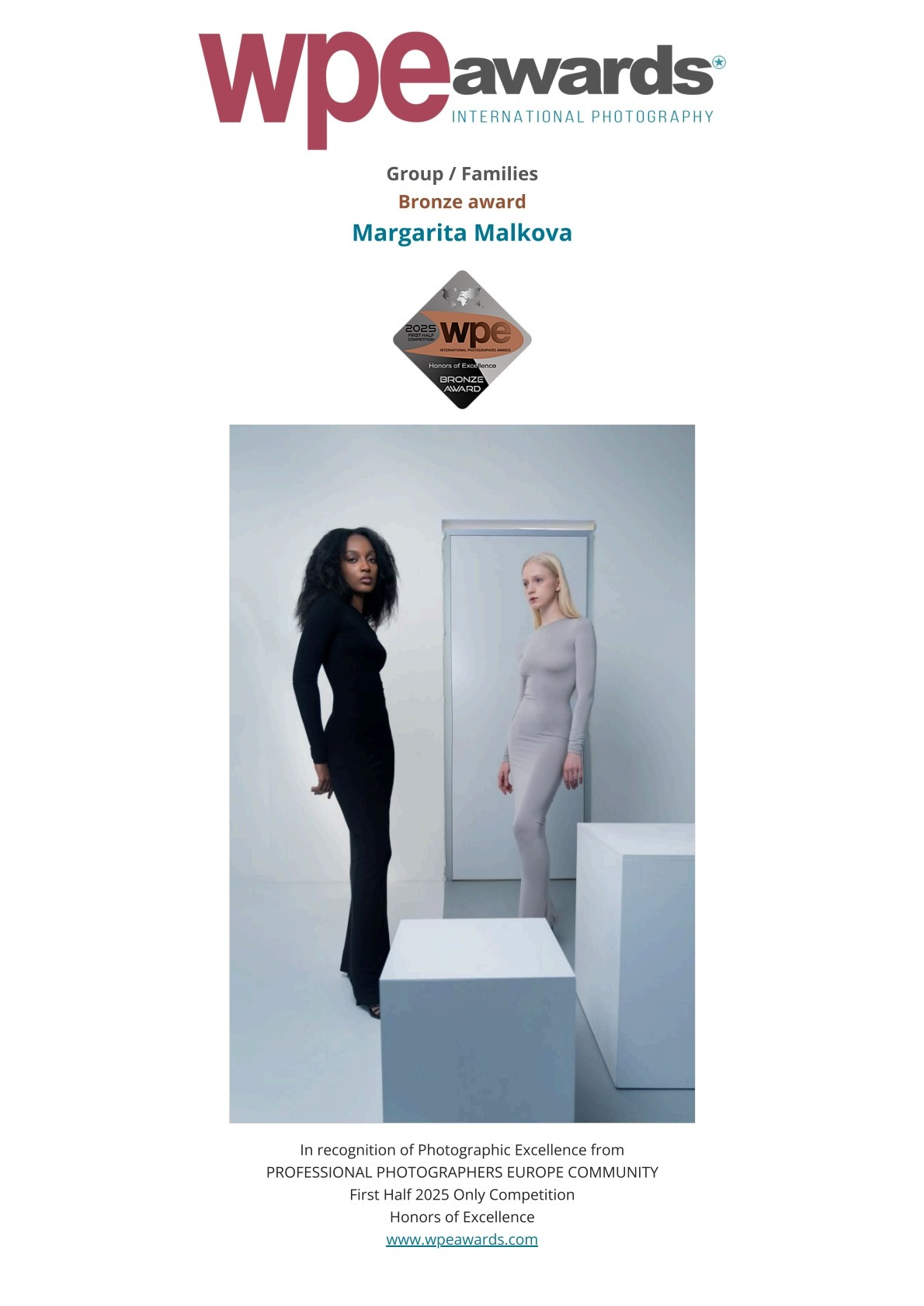 <iframe id="WpeBadgeIframe" style="border:0; height:470px; width:1050px;" src="https://www.wpeawards.com/rubrique/my-badges-iframe.php?code=29dbd9c9fad91fc6f603a75bb08434cf"></iframe>