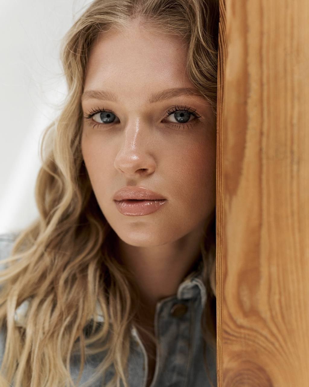 Модельные тесты Даши | Женское портфолио в Москве