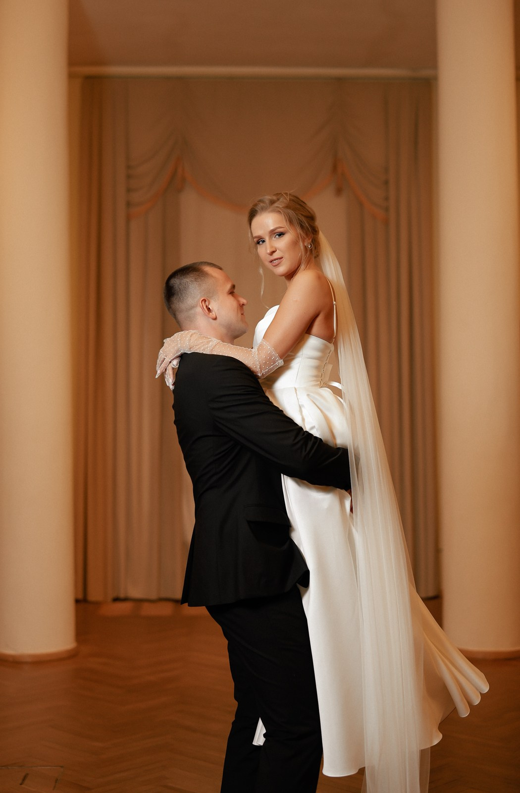 Мария и Роман. 2023. Свадебный фотограф Великий Новгород Станислав Кособудский