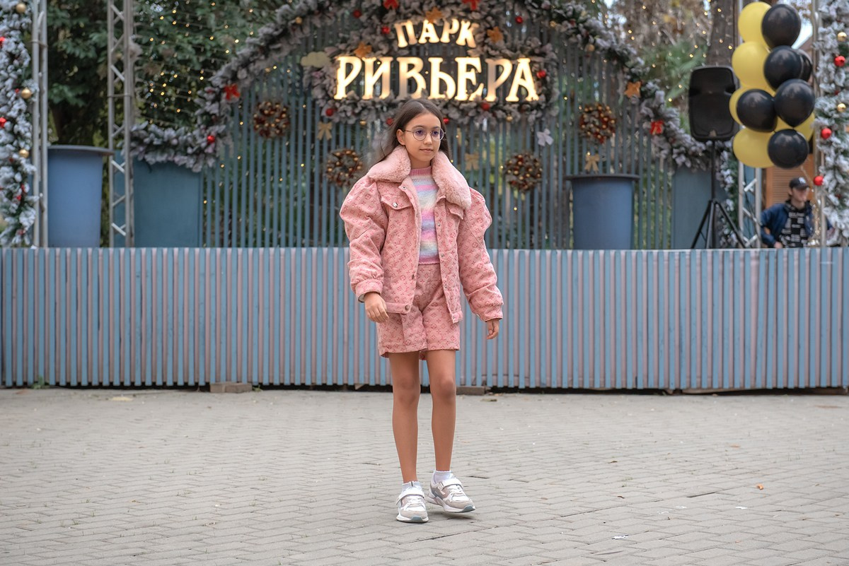 Парк Ривьера дефиле HAPPYkids. Семейный и коммерческий фотограф в Сочи Александр Бодунов