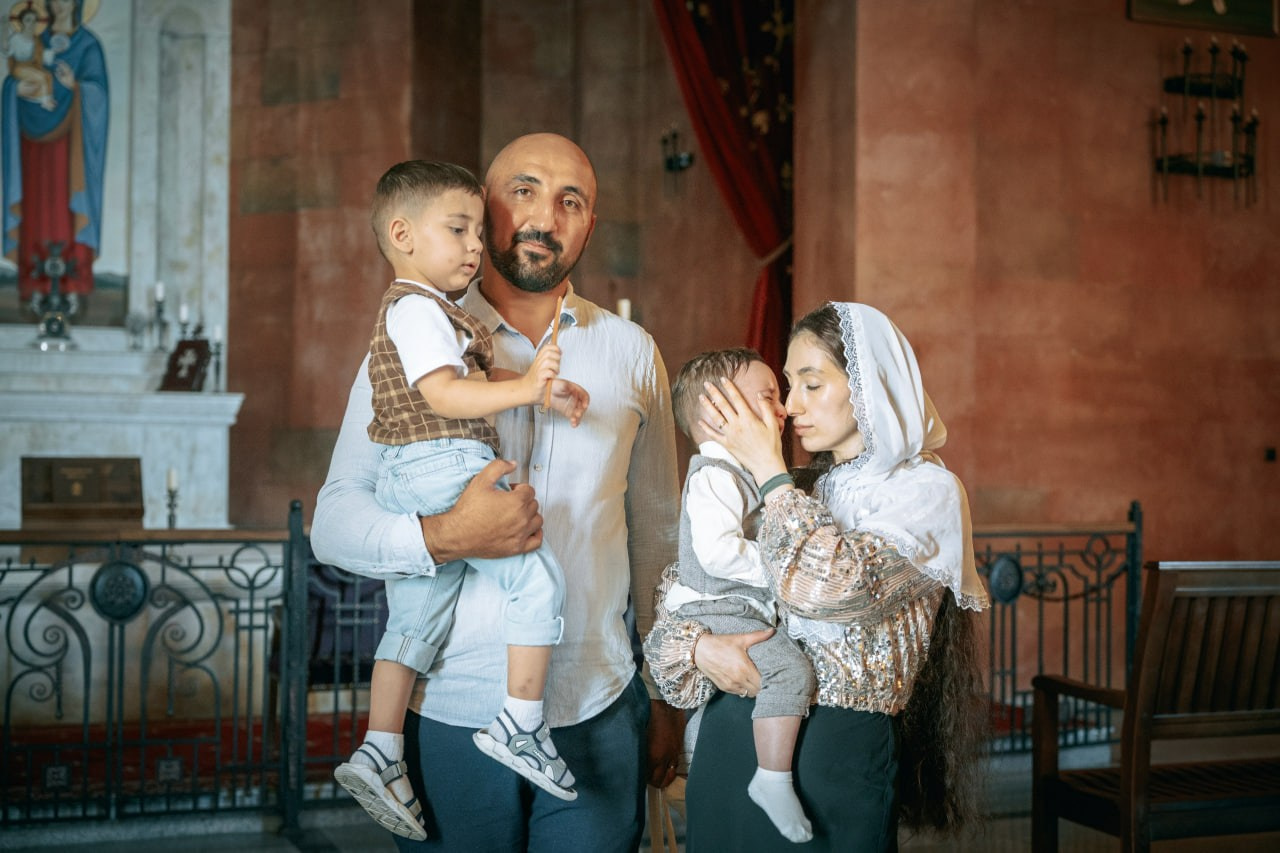 Фотограф на крещение в Тюмени Александр Шалагин