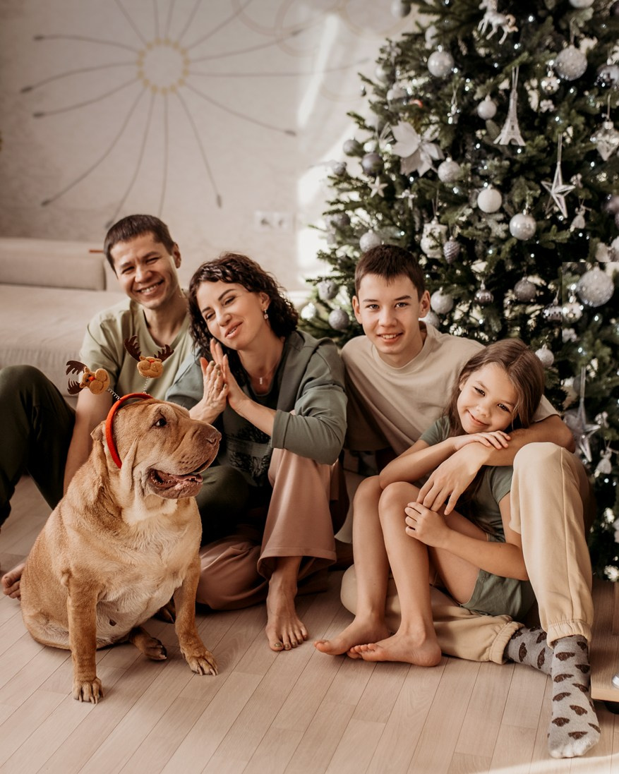 Новогоднее: Оля, Рома, Егор и Лиза. Фотограф г. Хабаровск